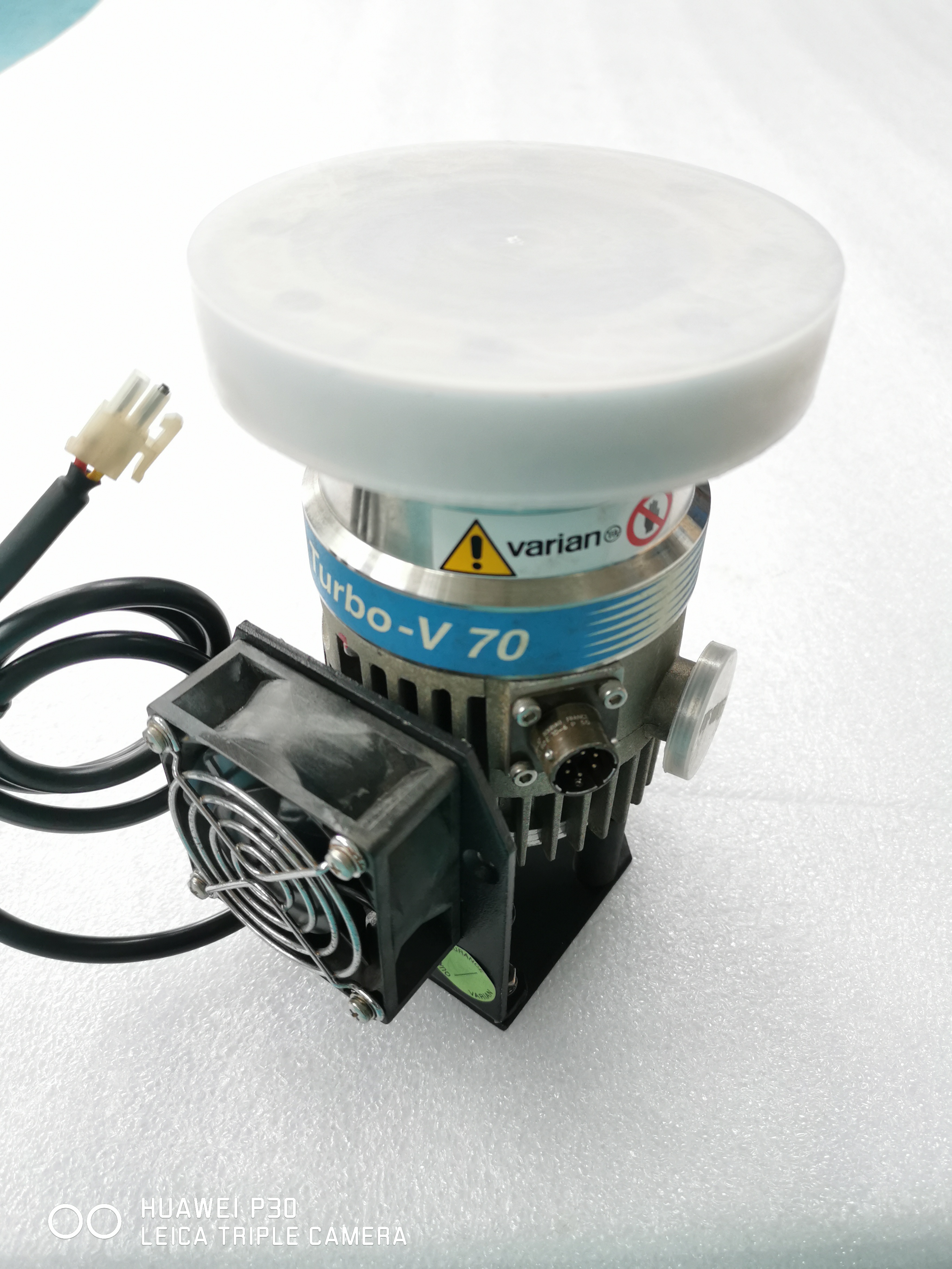 Agilent Varian Turbo-V 70 Vacuum Pump