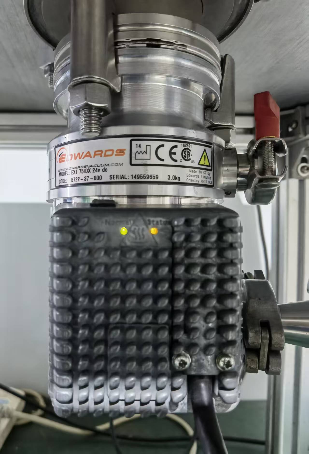 Edwards Turbo Pump EXT DX75 ISO65