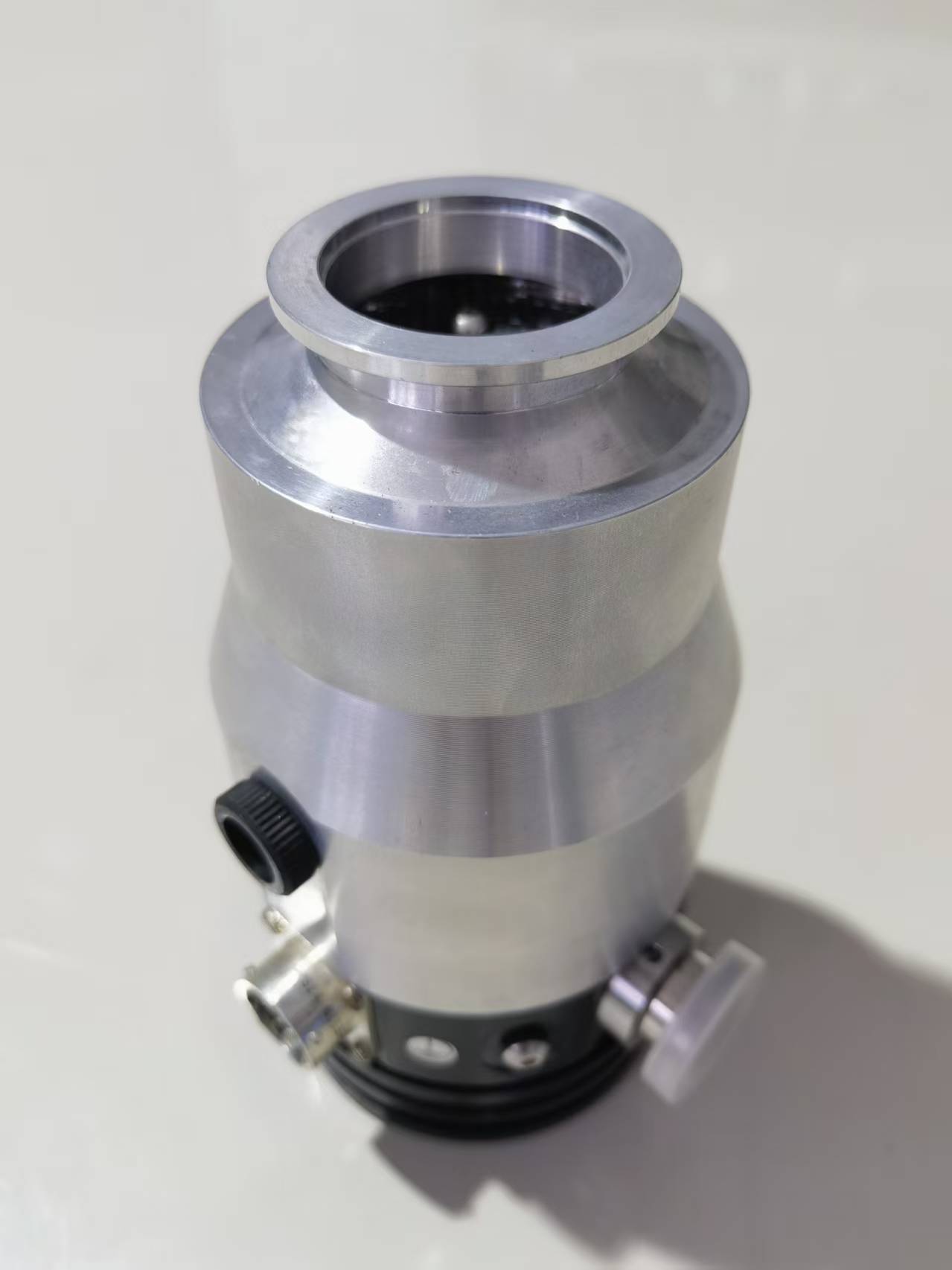Edwards EXT 70H turbomolecular pump 