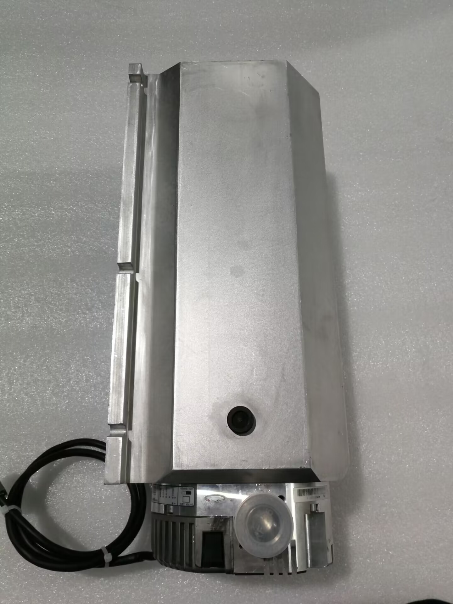 Edwards  nEXT 300200D Horizontal turbomolecular pump