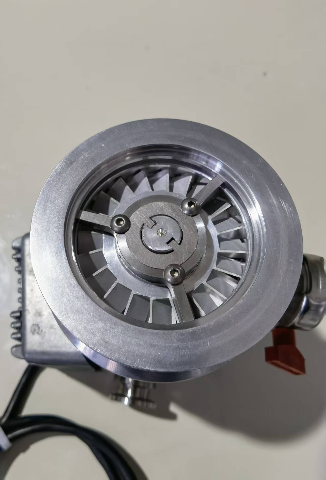 Edwards Turbo Pump EXT DX75 ISO65