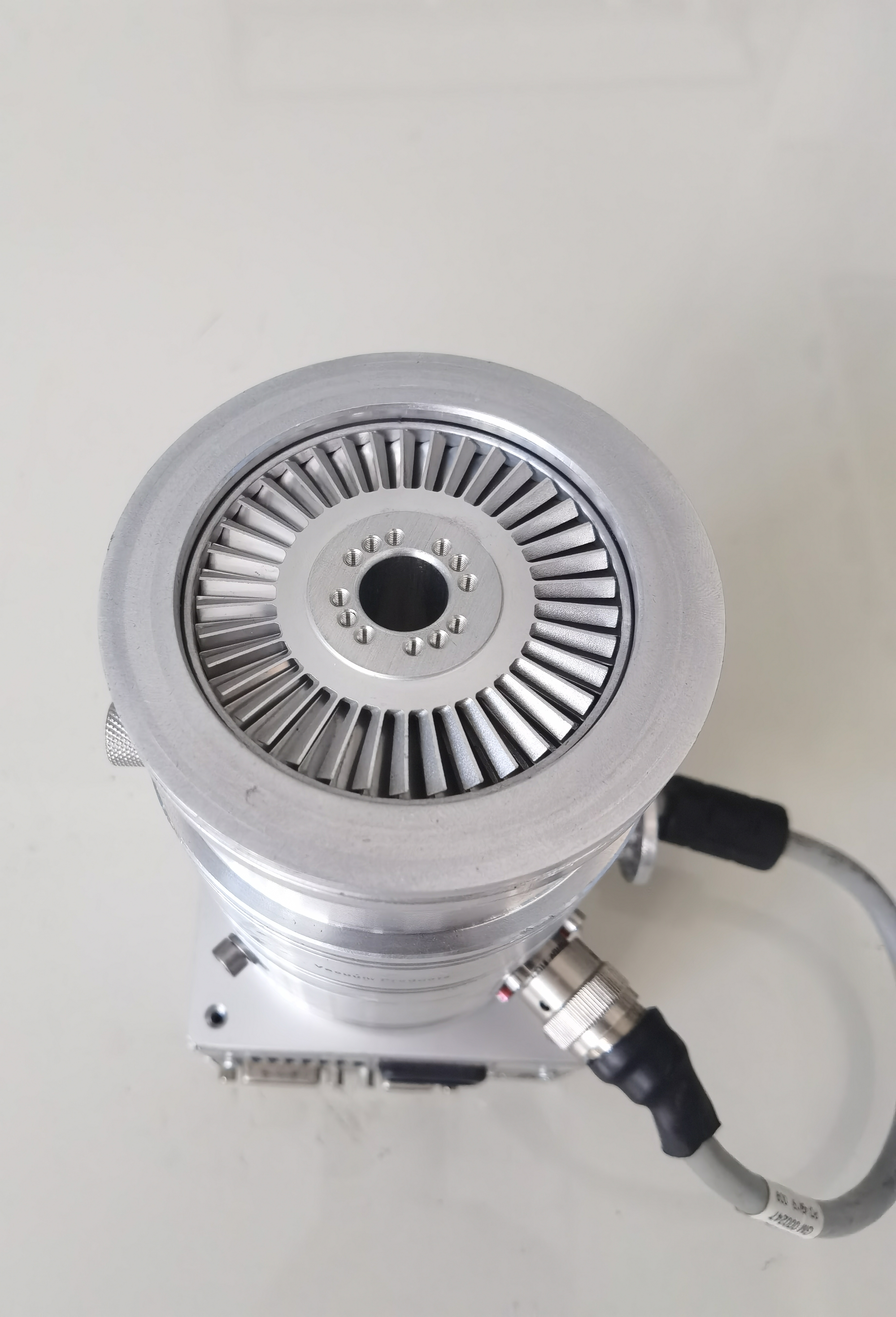 Agilent TwisTorr 84 FS Turbo Pump