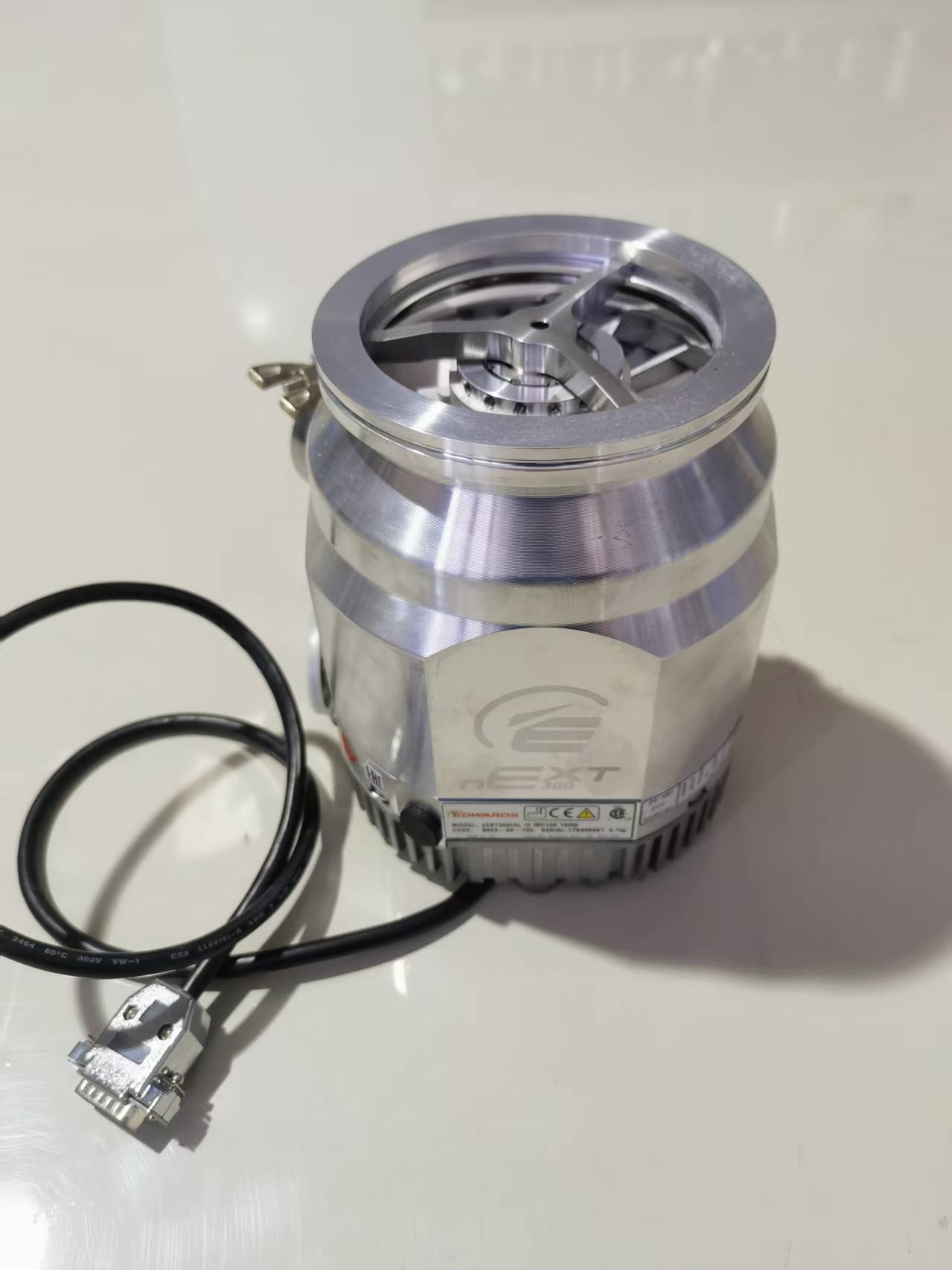 Edwards nEXT300 IDL Turbo Pump