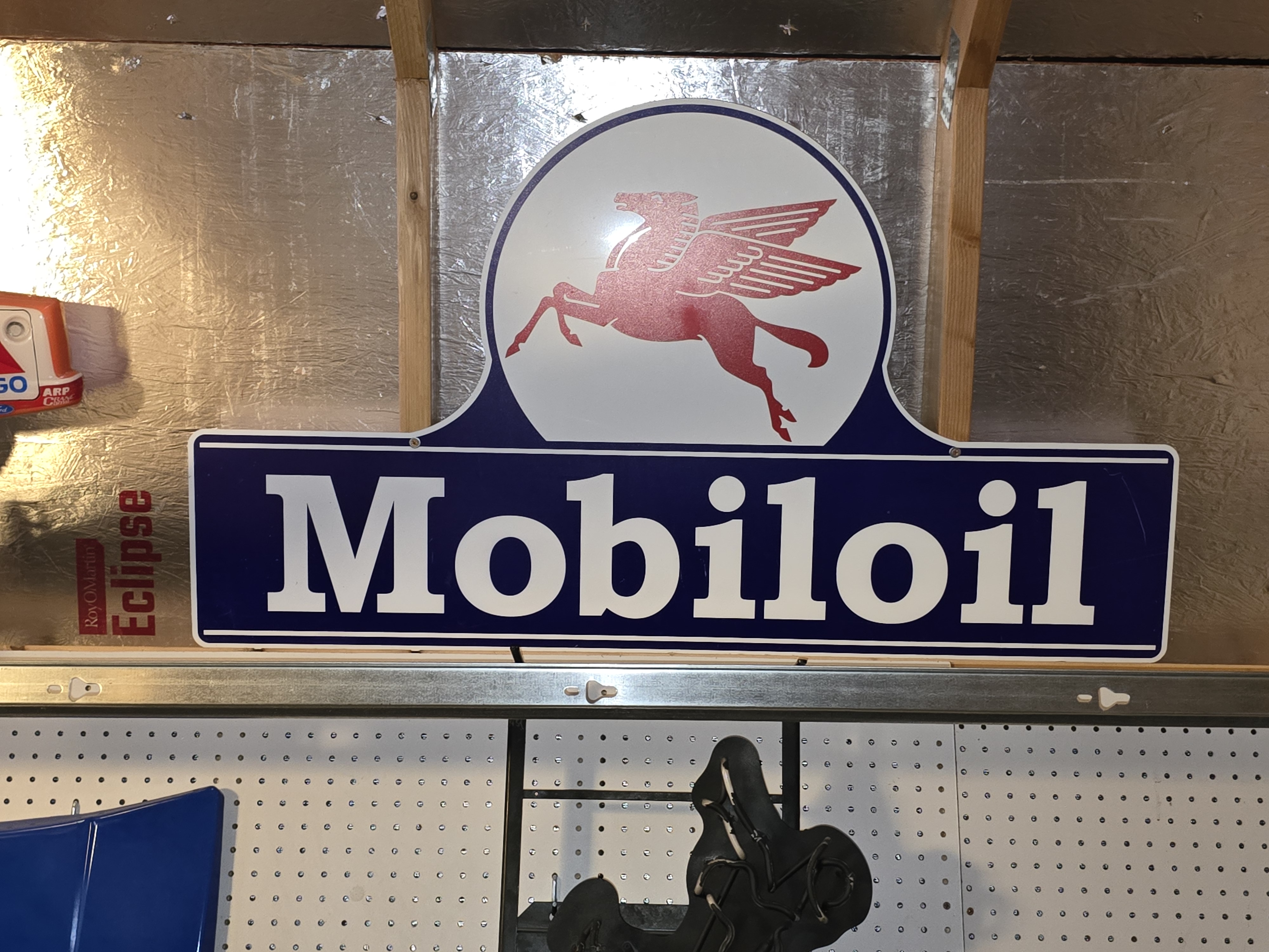 Mobiloil Retro Metal Sign