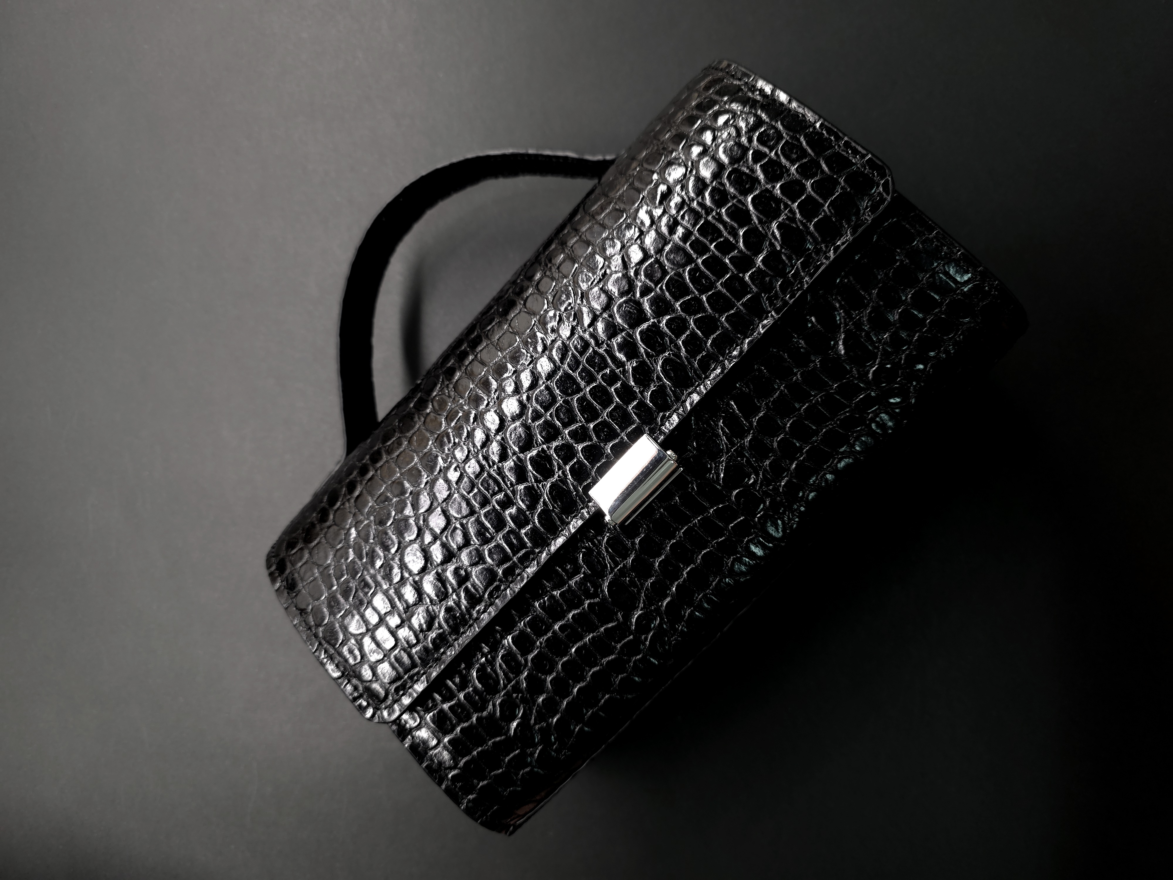 Black glossy finish top handle clutch