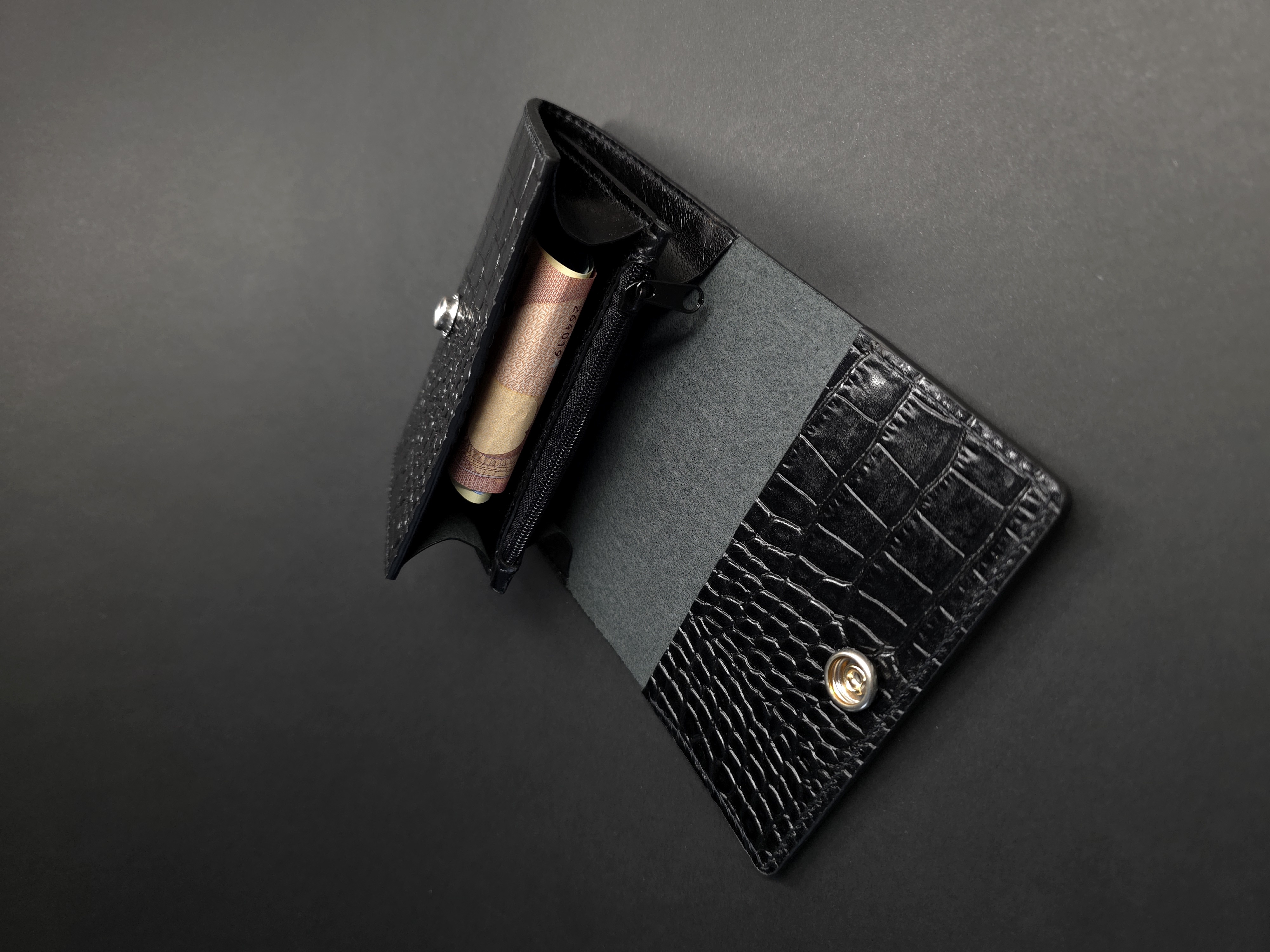 Handcrafted Crocodile Print Leather Wallet