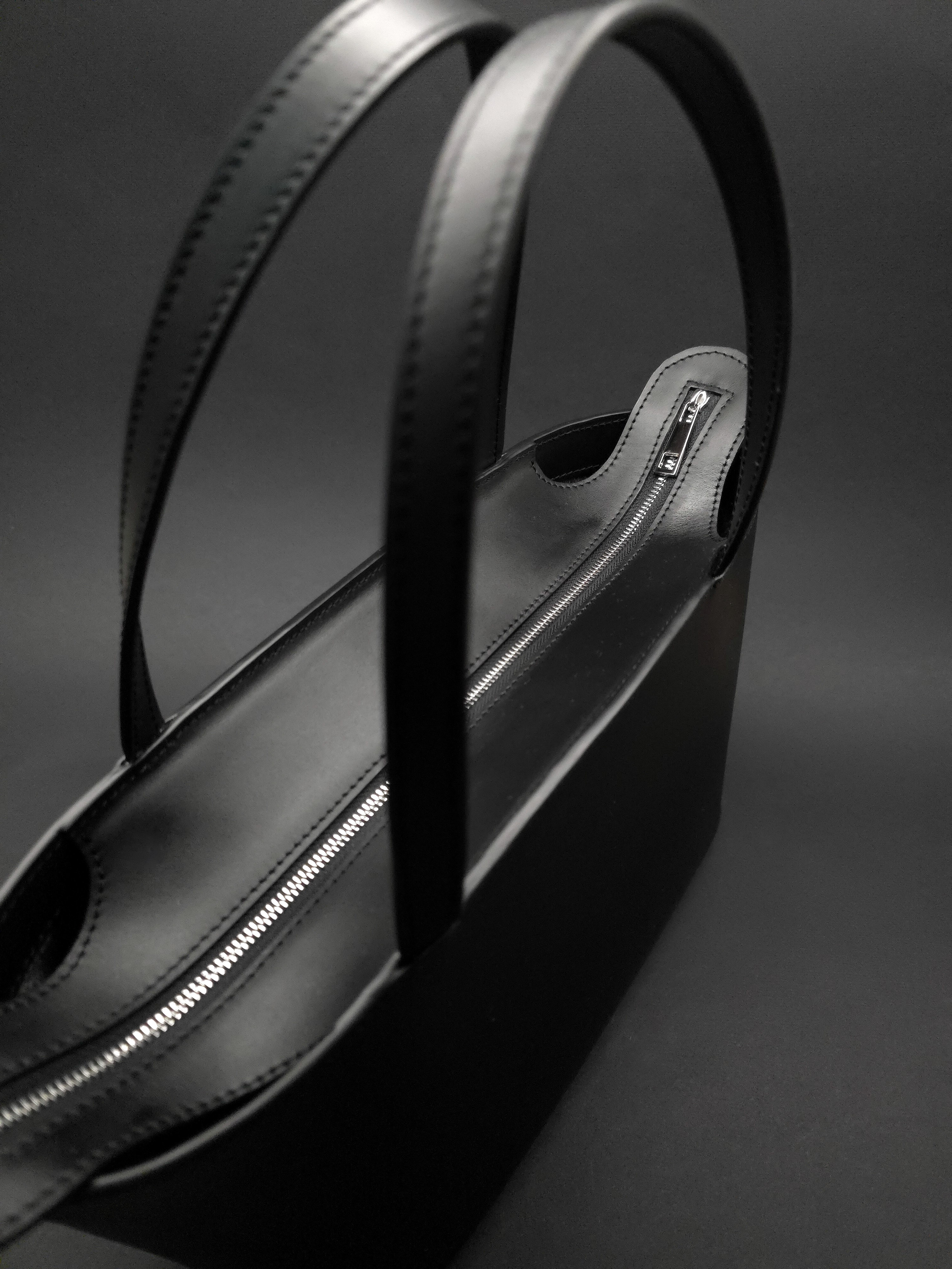 Medium size tote bag 