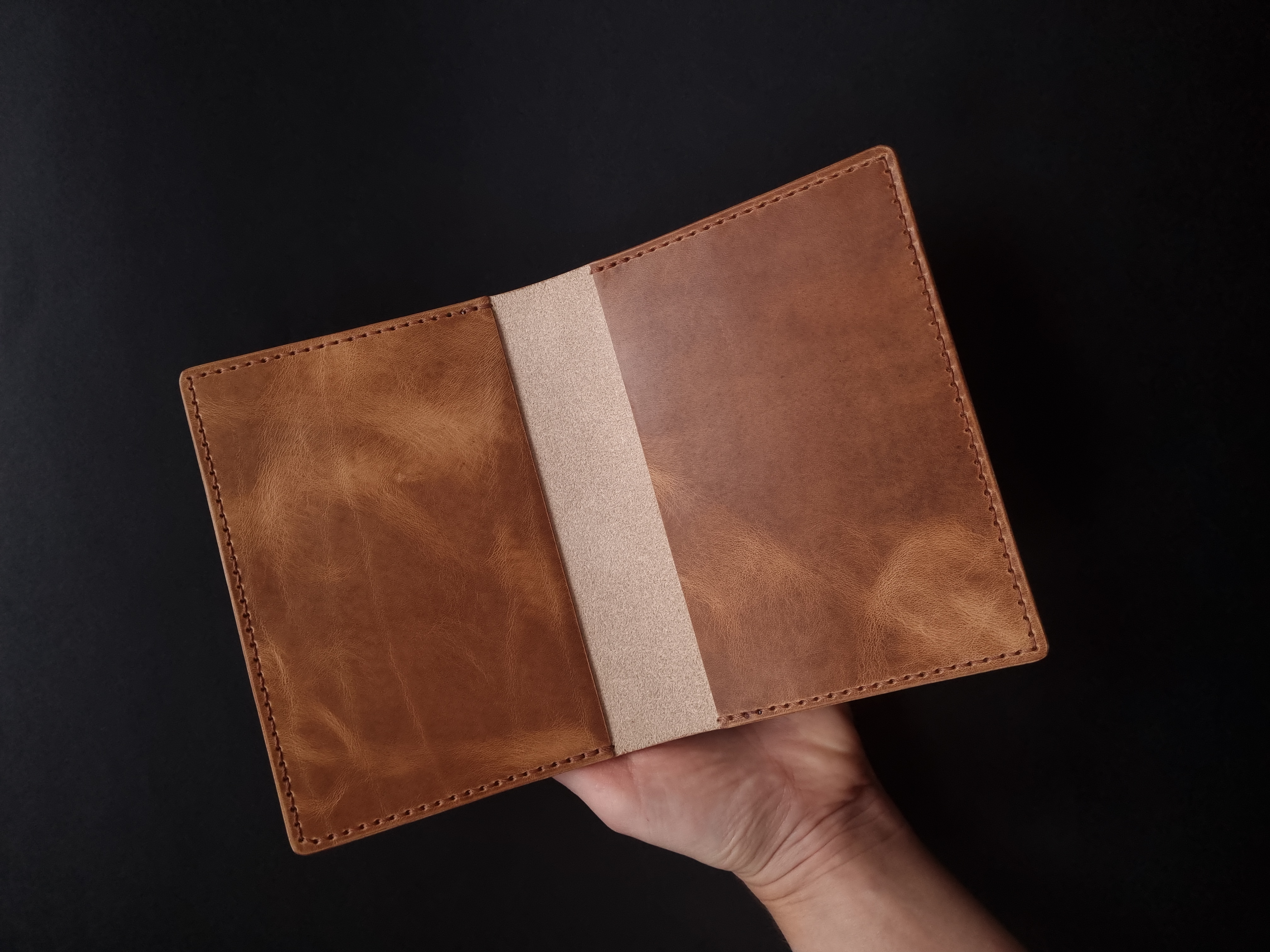 Horween Derby leather A6 document holder - Natural