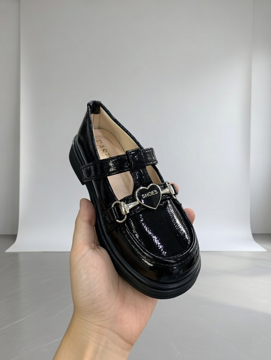 Chaussure fille vernies