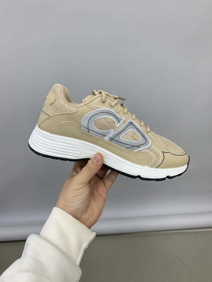 Baskets Beige Classiques