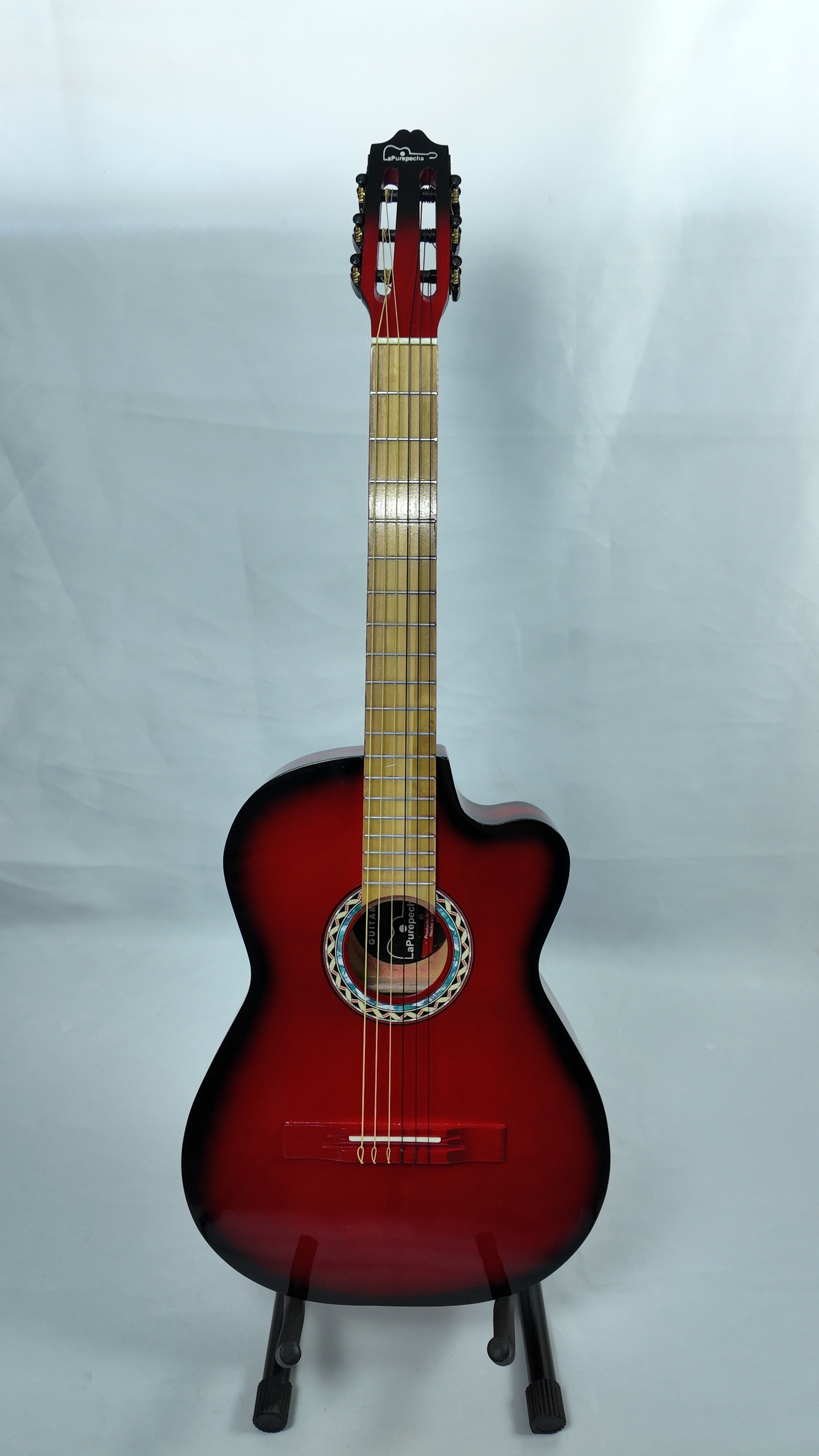 Guitarra Purepecha de Curva (Resaque)