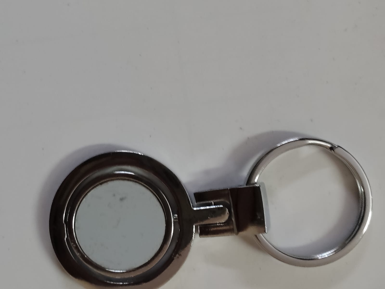 Metal Round Keychain with Mirror