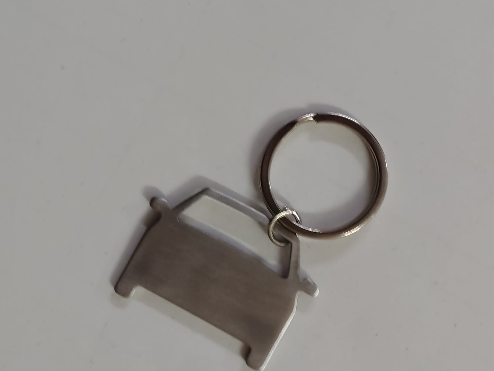 Car Shape Metal Keychain