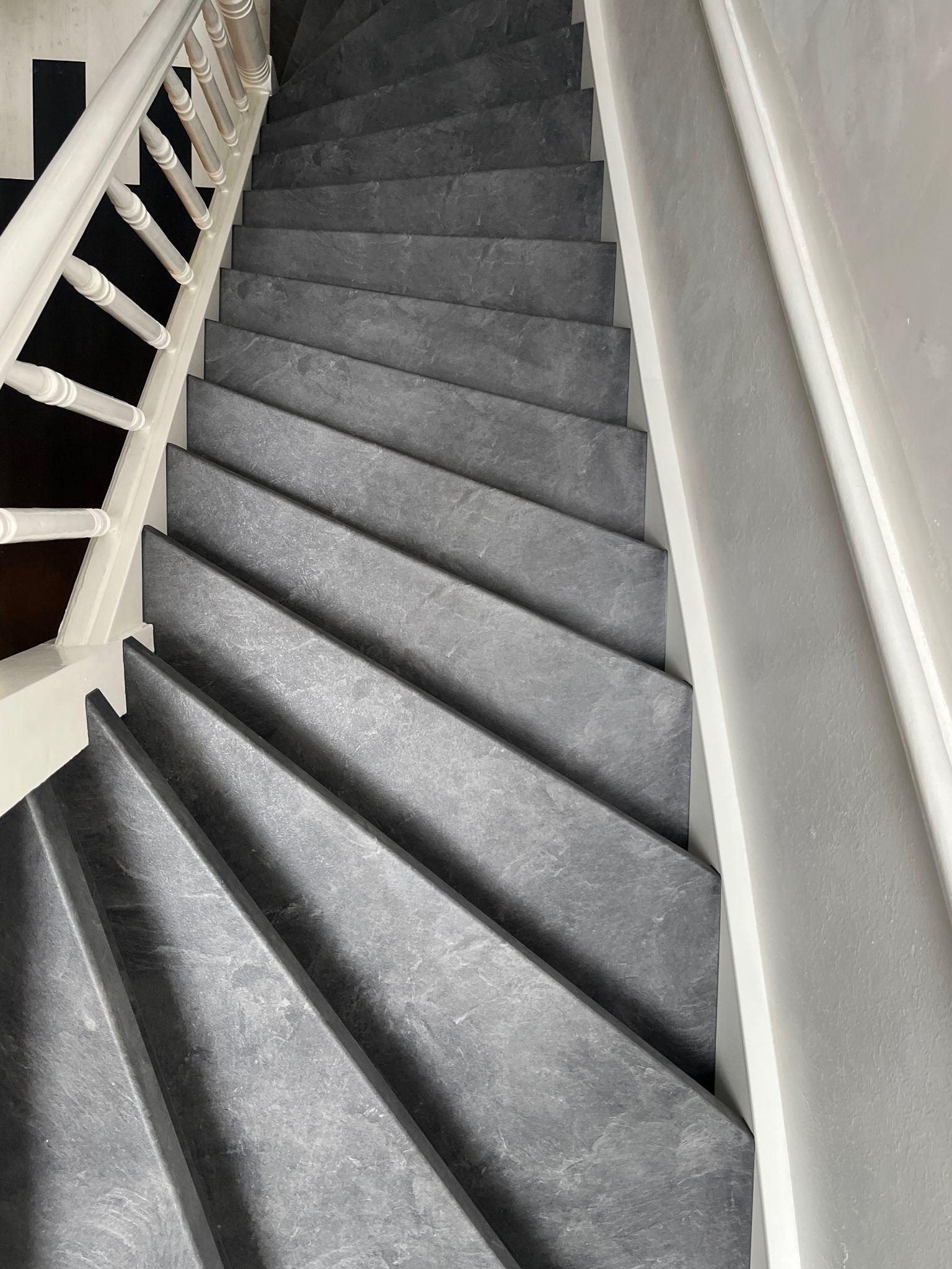 HPL Mustang dubbel overzettreden