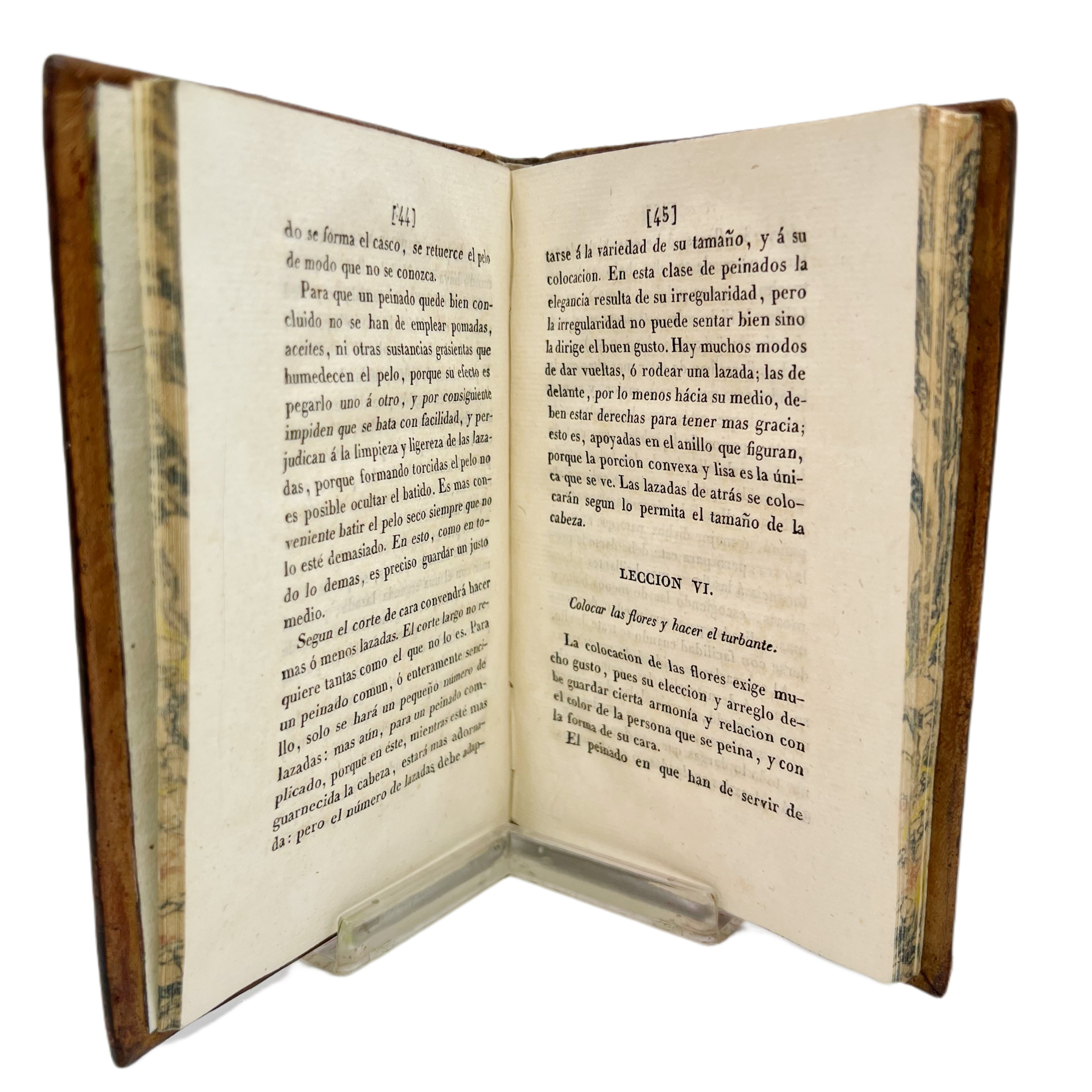 ARTE DE PEINARSE LAS SEÑORAS A SÍ MISMAS Y MANUAL DEL PELUQUERO, CON VARIAS REGLAS PARA LA LIMPIEZA, HERMOSURA Y CONSERVACIÓN DEL PELO; ALGUNOS CONSEJOS Á LOS HOMBRES SOBRE EL CUIDADO QUE DEBEN TENER CON EL...