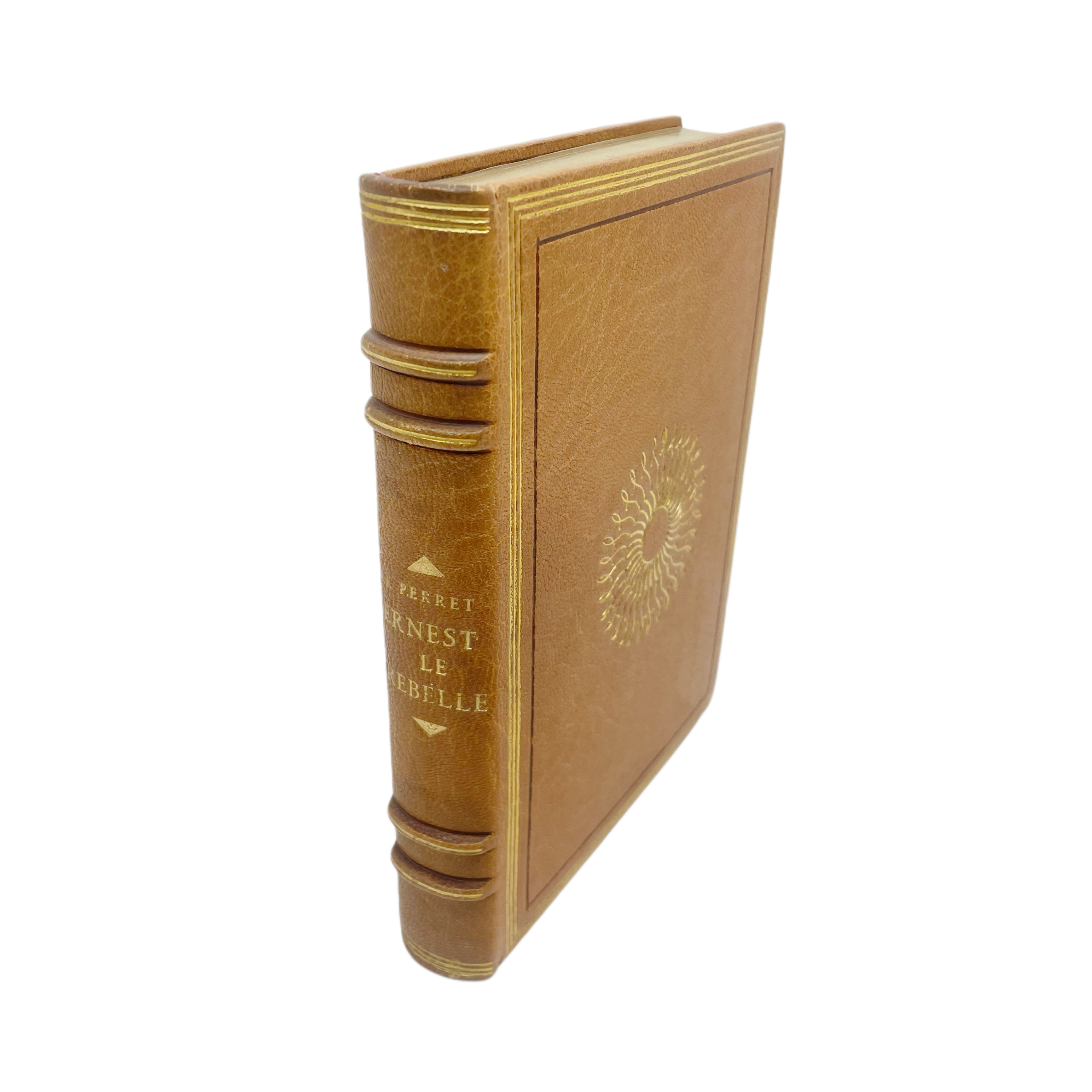 ERNEST LE REBELLE PAR JACQES PERRET. ILLUSTRATIONS EN COULEURS DE BEUVILLE.