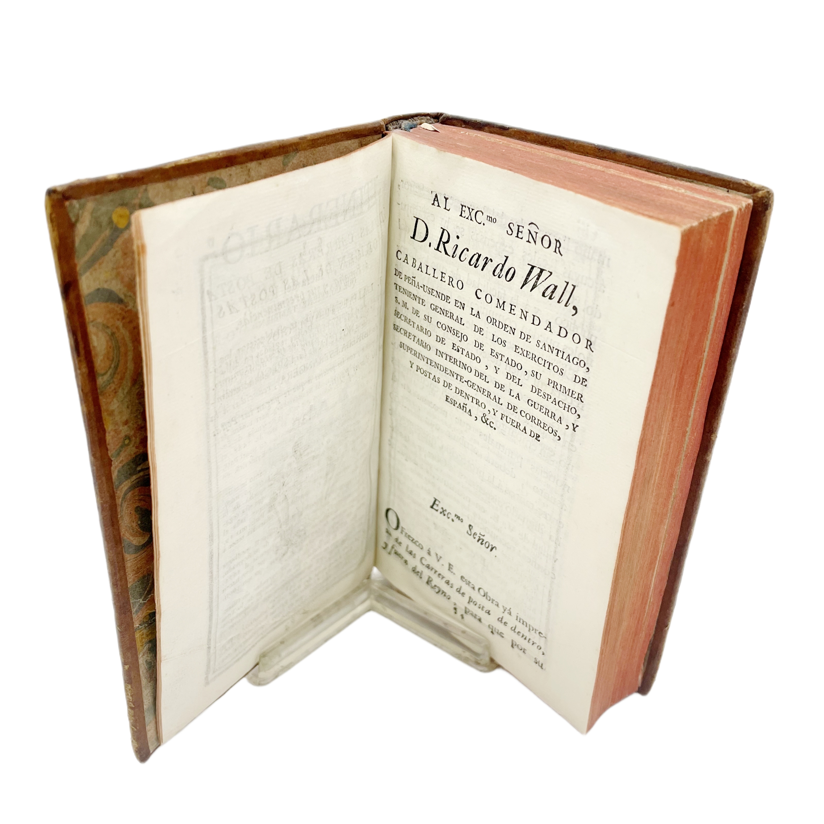 ITINERARIO DE LAS CARRERAS DE POSTA DE DENTRO Y FUERA DEL REYNO QUE CONTIENE TAMBIÉN I: LAS LEYES, Y PRIVILEGIOS CON QUE SE GOBIERNAN EN ESPAÑA LAS POSTAS DESDE SU ESTABLECIMIENTO. II: NOTICIA DE LAS ESPECIES CORRIENTES DE MONEDA ...