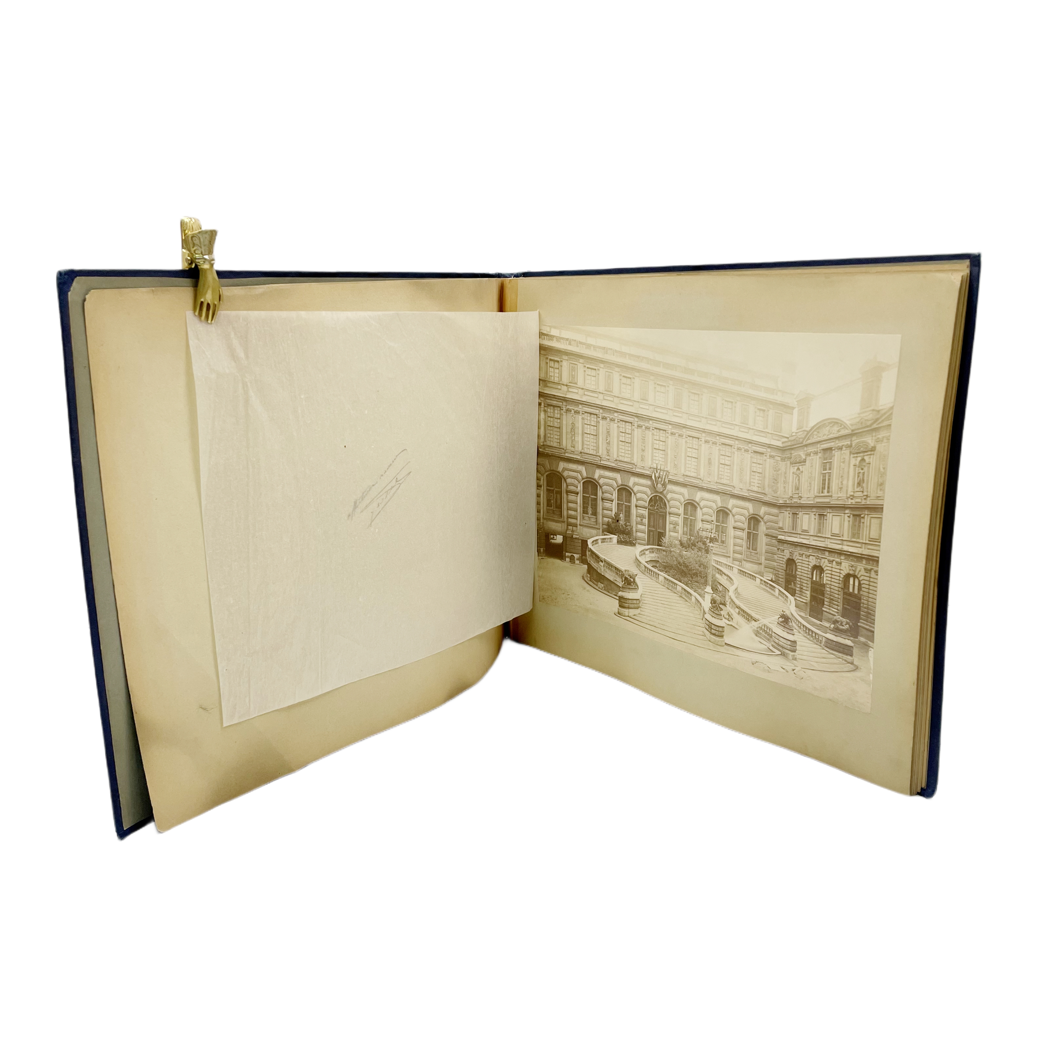 CONFÉRENCE TÉLÉGRAPHIQUE INTERNATIONAL PARIS (1890). ALBUM FOTOGRAFICO CORRESPONDIENTE A LOS SALONES DEL LOUVRE PREPARADOS PARA LA CONFERENCIA INTERNACIONAL TELEGRÁFICA DE 1890.