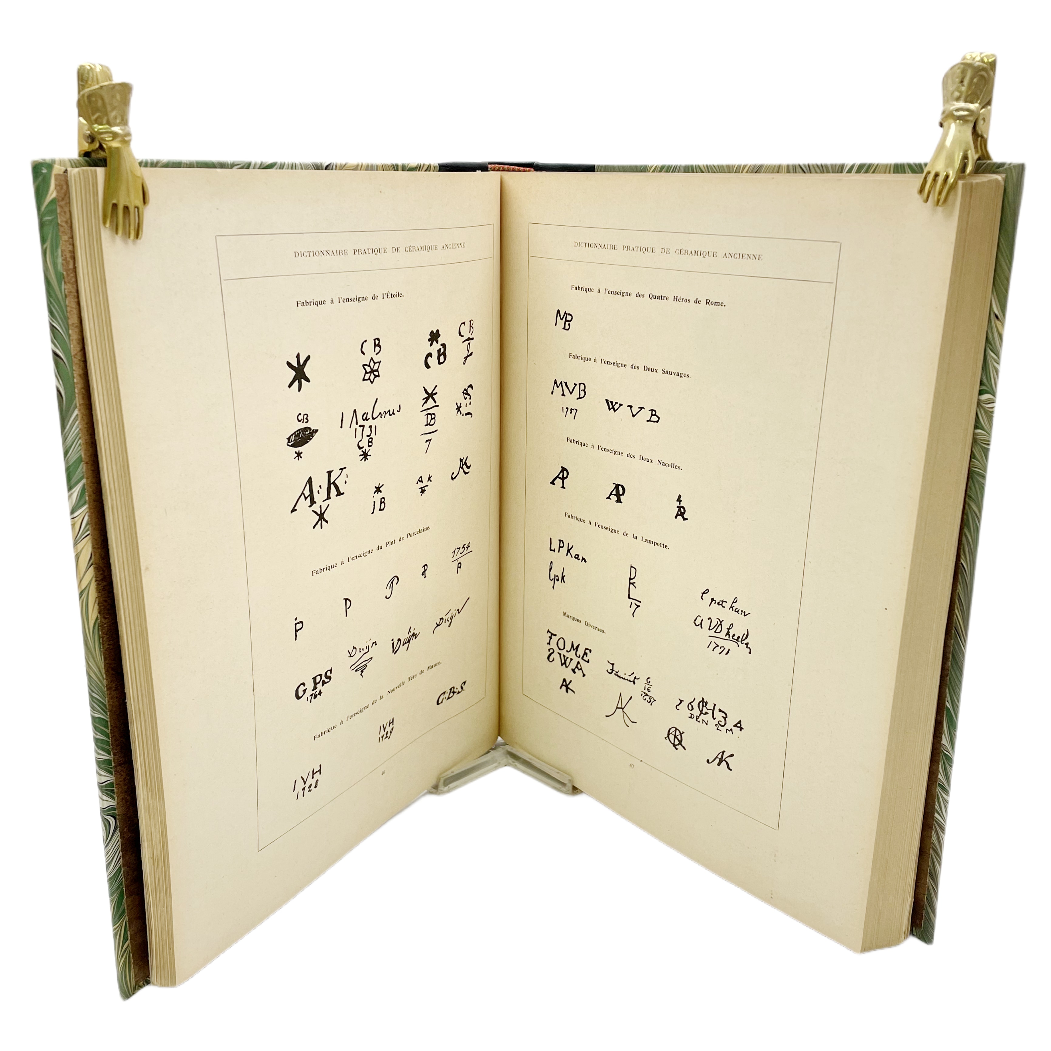 DICTIONNAIRE PRATIQUE DE CERAMIQUE ANCIENNE.