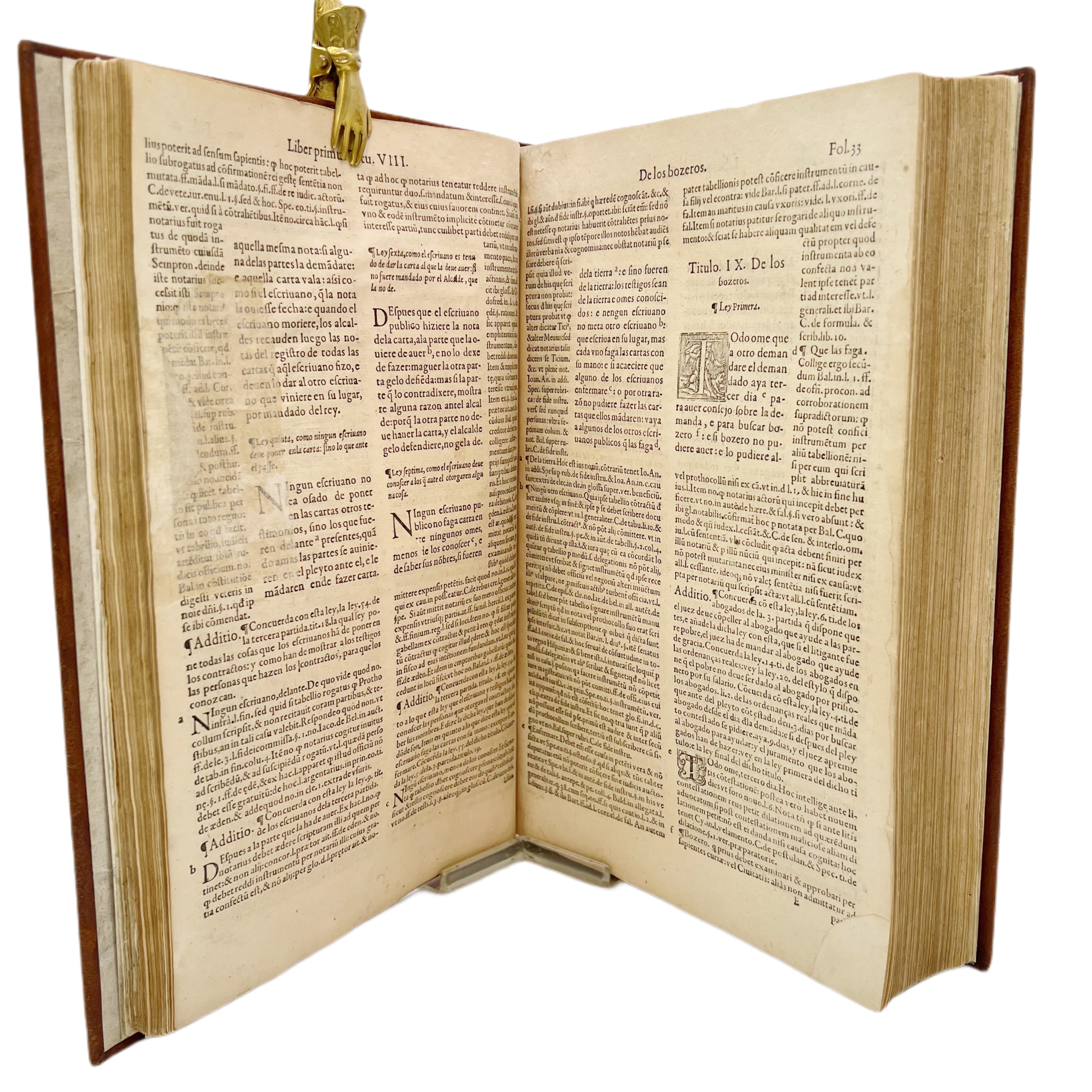 EL FUERO REAL DE ESPAÑA, DILIGENTEMENTE HECHO POR EL REY ALFONSO NOVENO: GLOSSADO POR EL DOCTOR ALONSO DIAZ DE MONTALVO. ASSI MISMO POR UN SABIO DOCTOR DE LA UNIVERSIDAD DE SALAMANCA ADDICIONADO Y CONCORDADO CON LAS SIETE PARTIDAS Y LEYES DEL REINO.