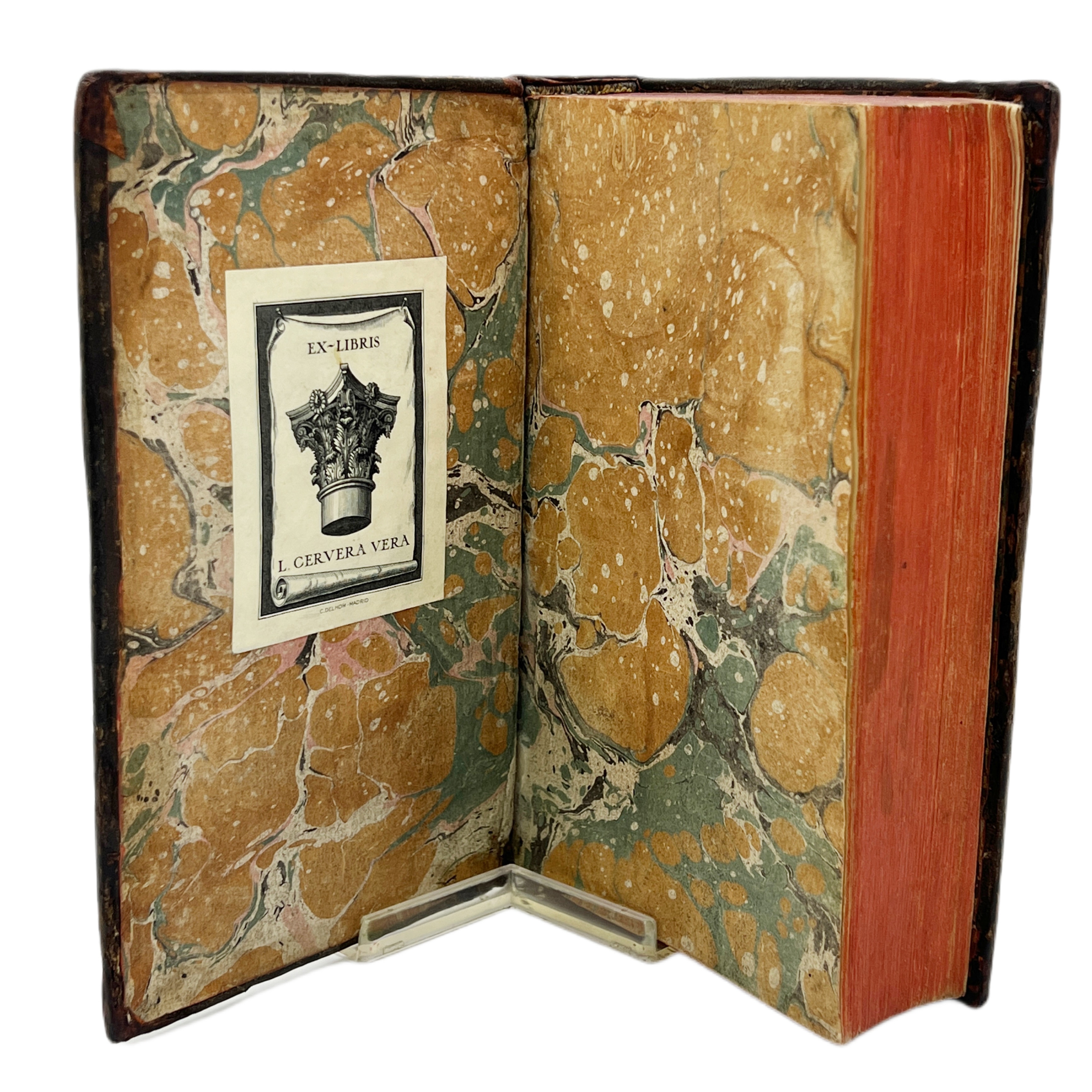 MANUAL DE JOYEROS, CON LA TEORICA Y PRACTICA PARA CON BREVEDAD SACAR LA CUENTA DEL VALOR EN QUE SE VENDEN, Y COMPRAN LOS DIAMANTES, Y DEMAS PIEDRAS PRECIOSAS, Y TAMBIEN EL ORO Y LA PLATA.