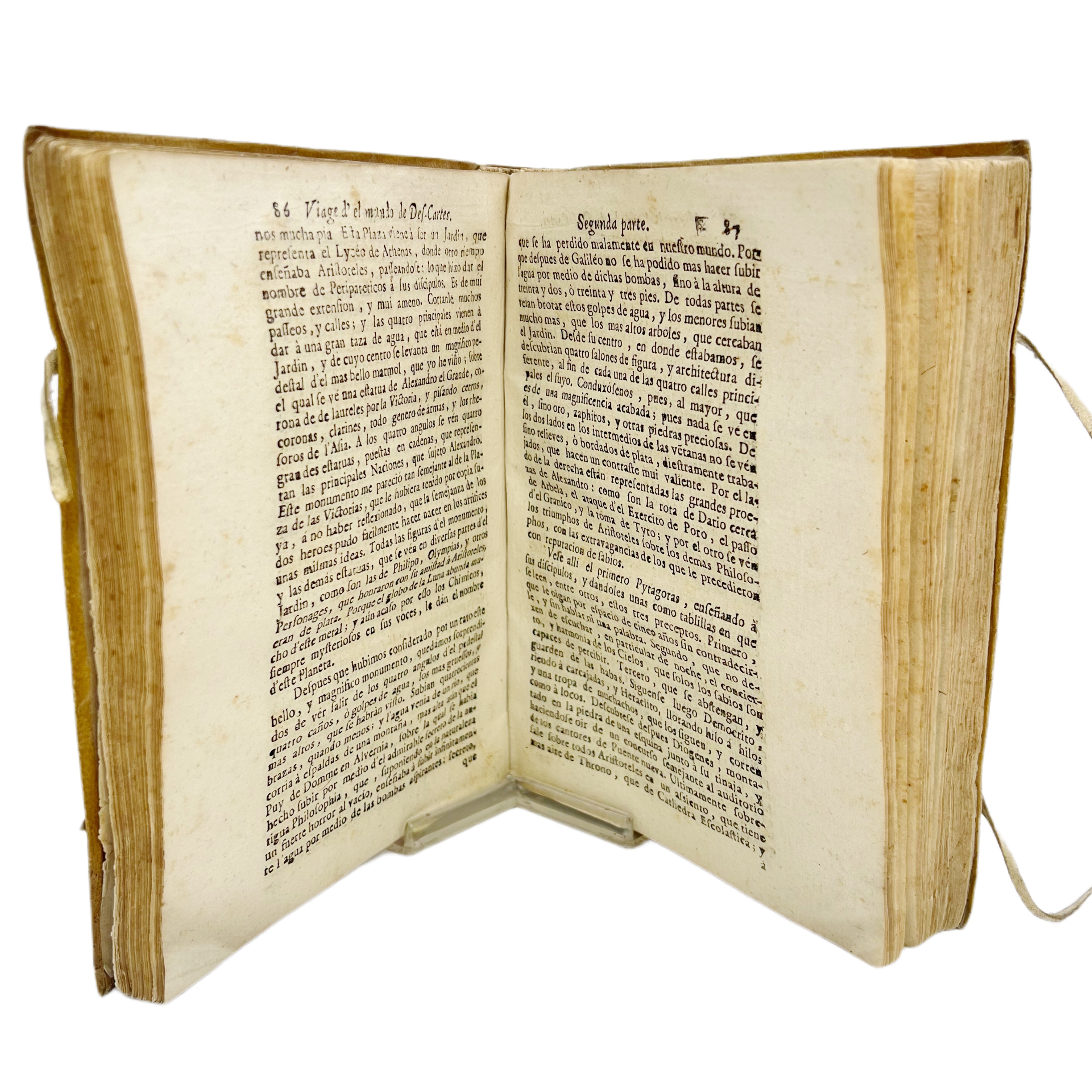 VIAGE D'EL MUNDO DE DES=CARTES, OBRA QUE ESCRIBIO Y PUBLICÓ EN FRANCES EL P. GABRIEL DANIEL DE LA COMPAÑIA DE JESUS, Y PUBLICA, TRADUCIDA EN CASTELLANO, DON GREGORIO ARAUJO.