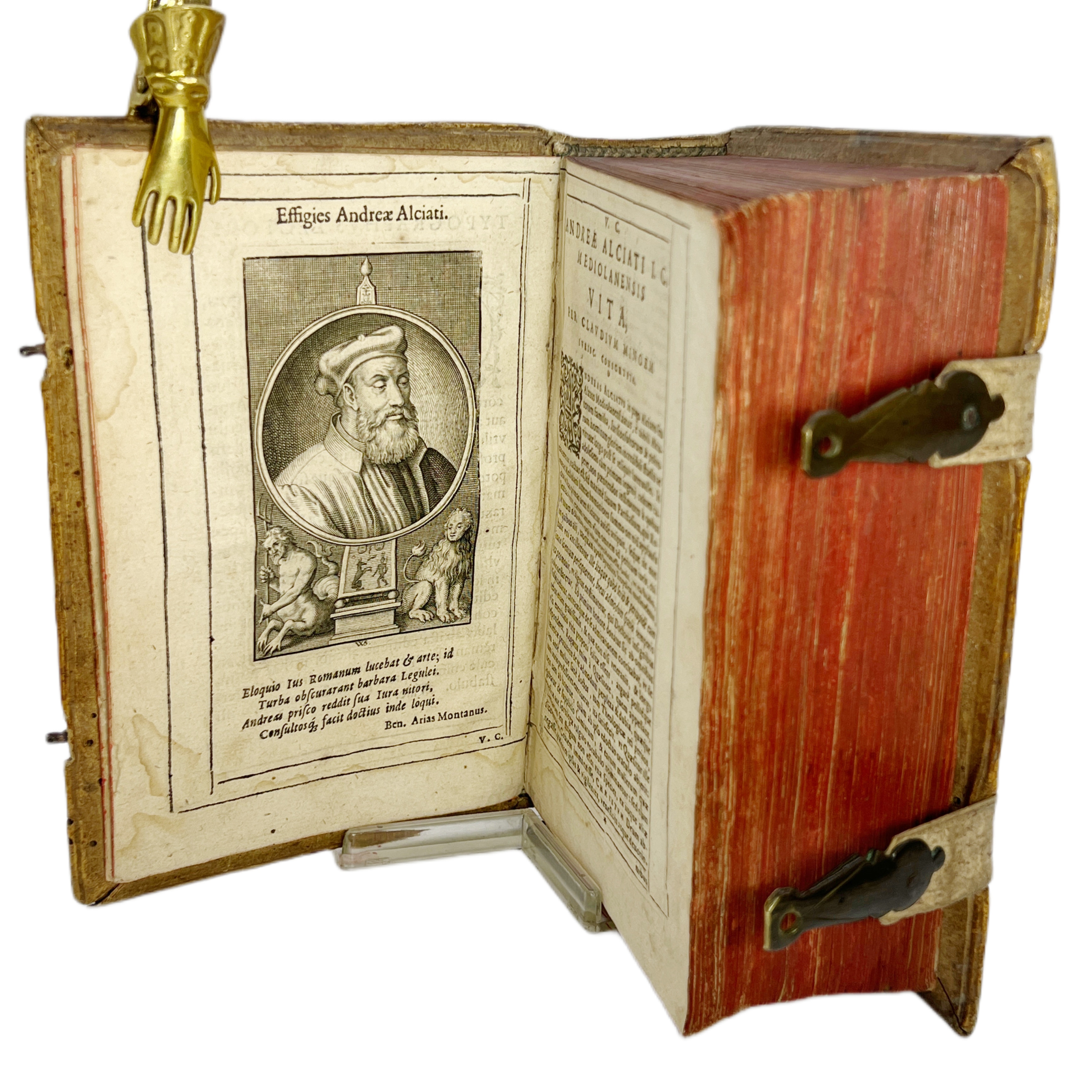 EMBLEMATA CUM CLAUDII MINOIS I.C. COMMENTARIIS AD POSTREMAM AUCTORIS EDITIONEM AUCTIS & RECOGNITIS.