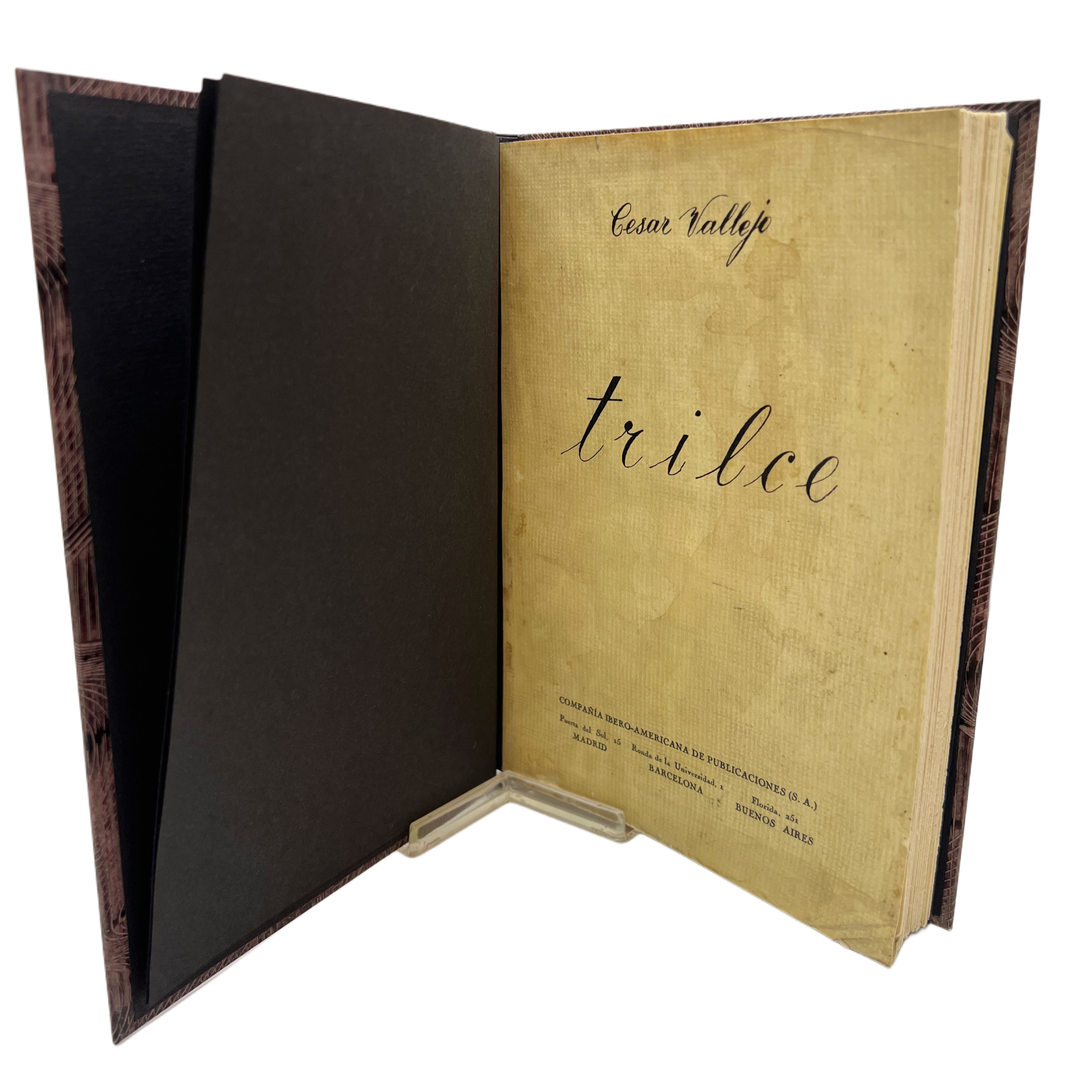 TRILCE (SEGUNDA EDICIÓN) PRÓLOGO DE JOSÉ BERGAMÍN Y SALUTACIÓN DE GERARDO DIEGO