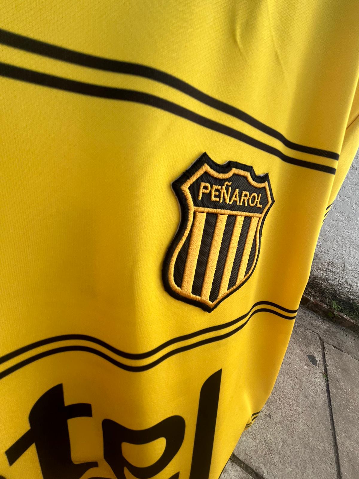Remera Peñarol Alternativa 2026