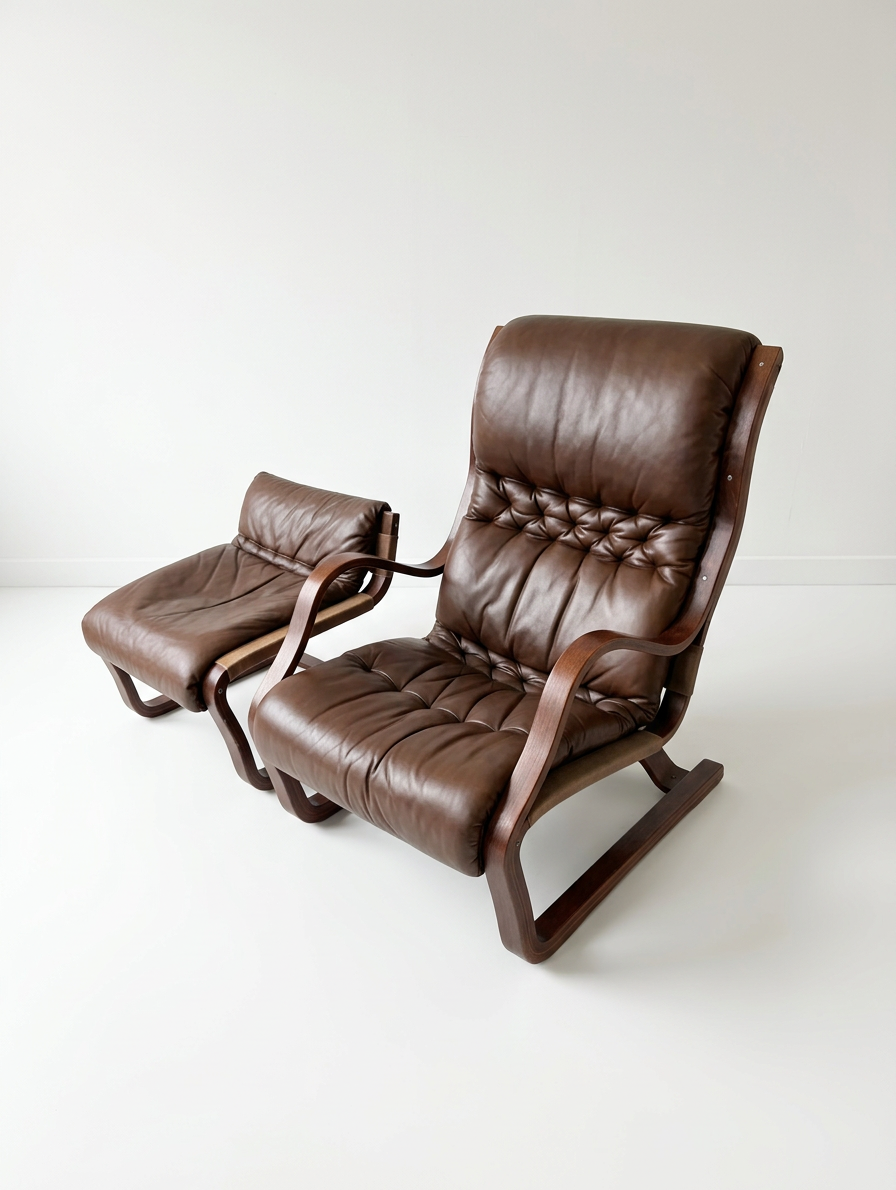 Esko Pajamies for Asko ‘Koivutaru’ Brown Leather  LoungeChair & Ottoman, 1970s