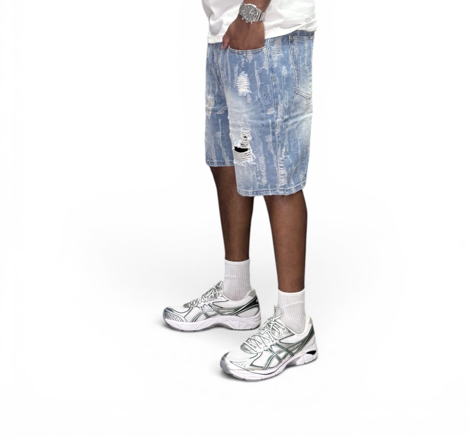 Bermuda Denim Relaxed All Over Distressed