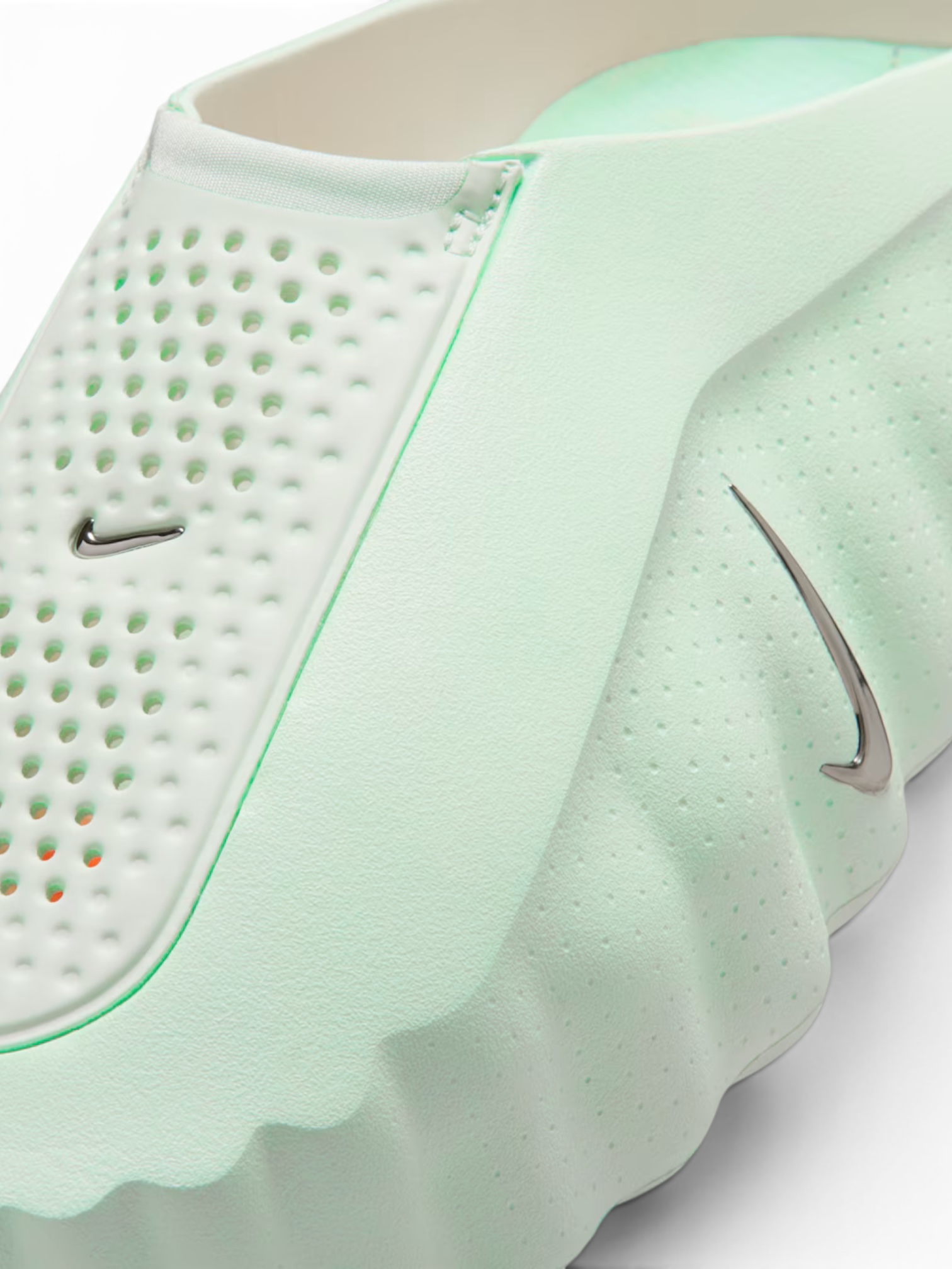 Nike Mind 001 “Barely Green”