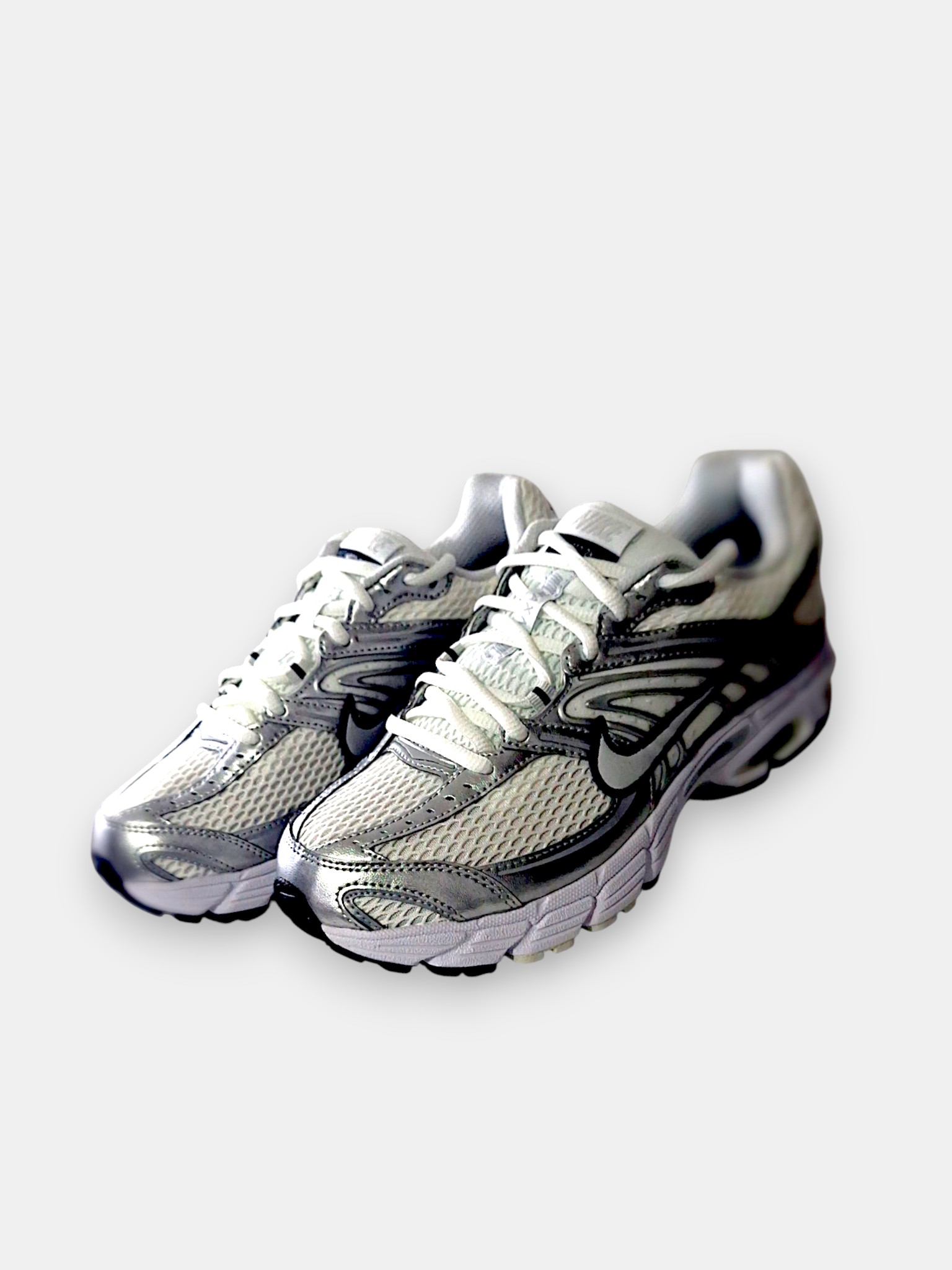 Ladies New Nike Air Max Moto 2K / Size Uk 7