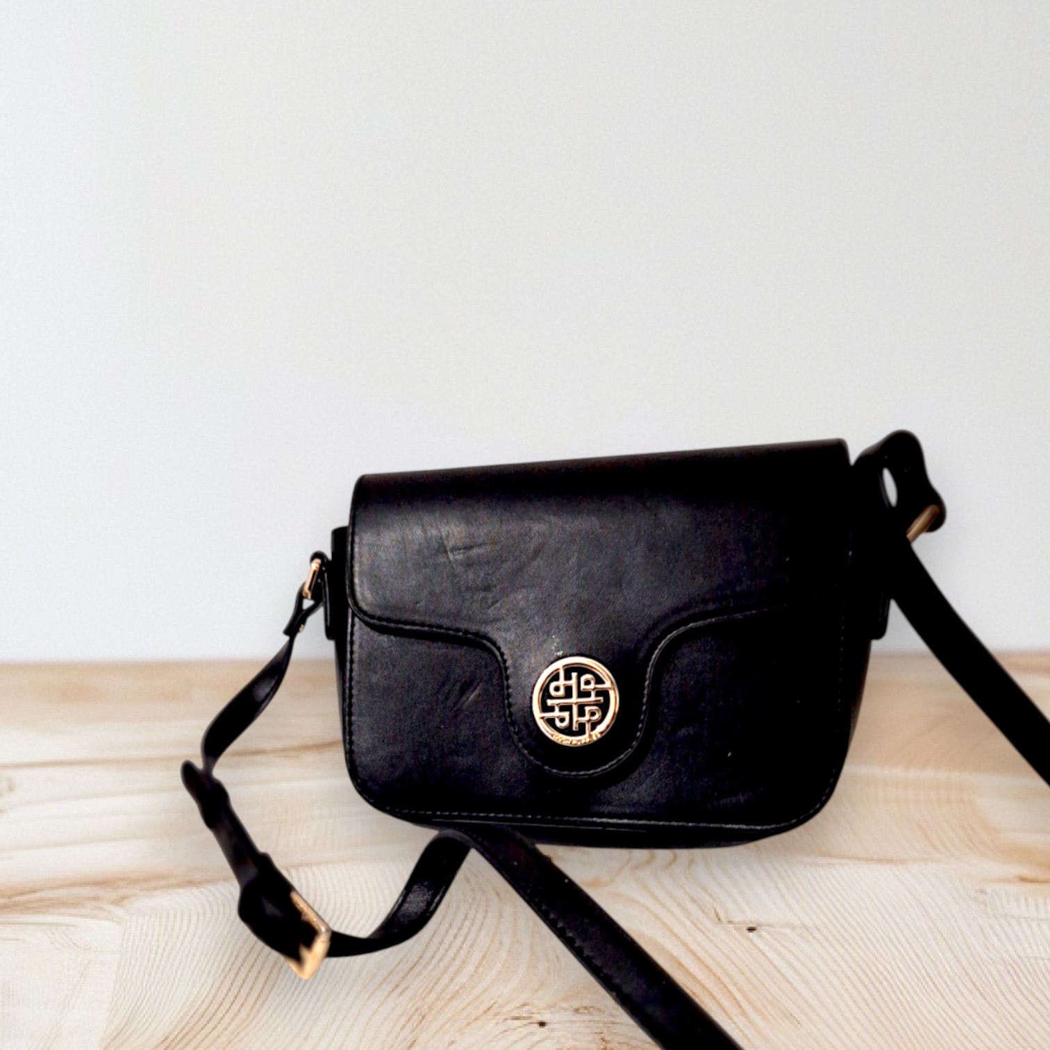 Hush puppies Classic Black Leather handBag