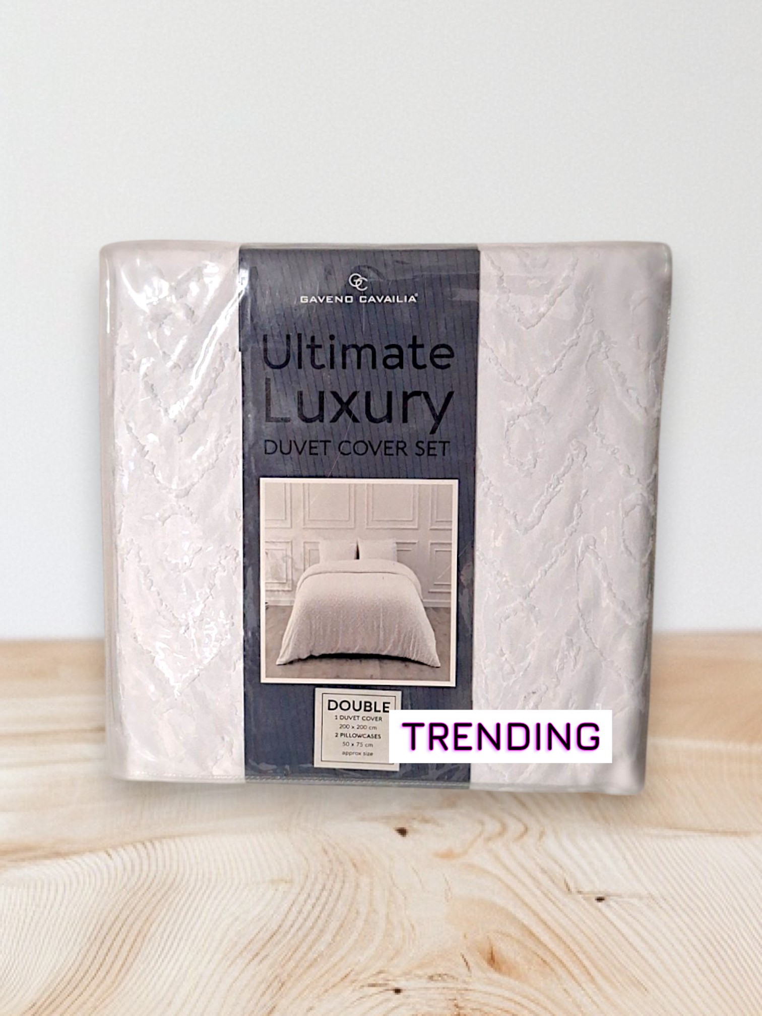 New Gaveno Cavalia Double Ultimate Luxury Duvet Set