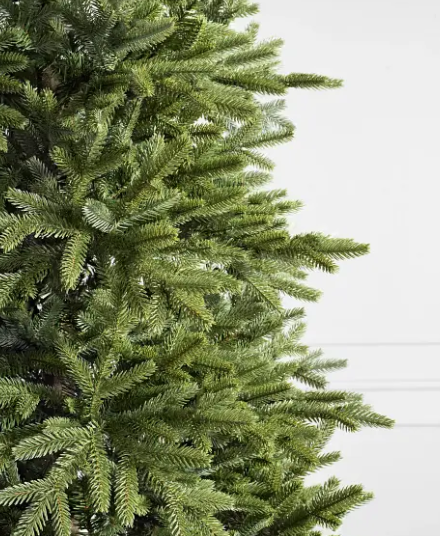 Balsam Hill Norway Spruce 6.5Ft Led Lit Christmas Tree 