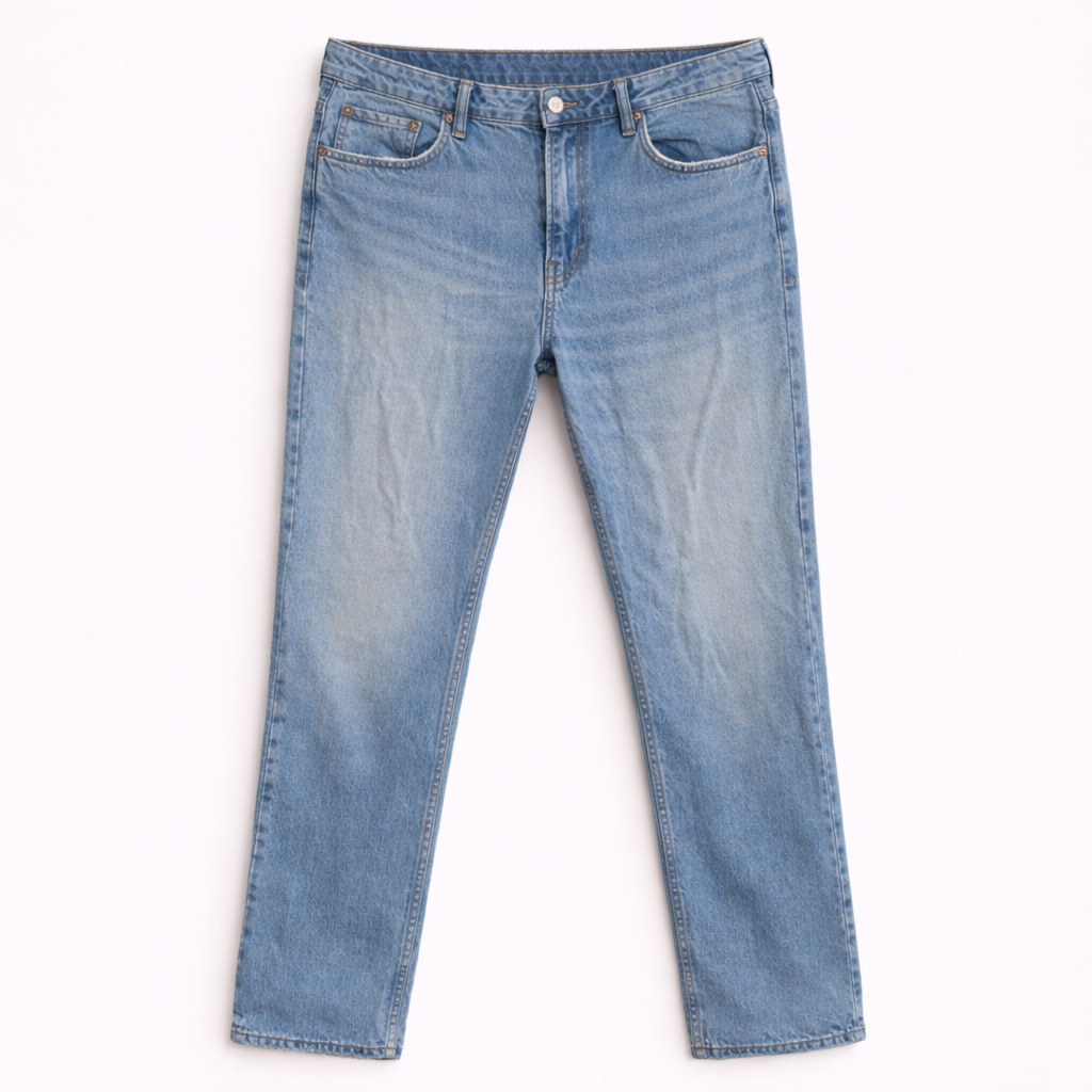 Pre-loved BDG Classic Straight  Light Wash Jeans - W27 L30