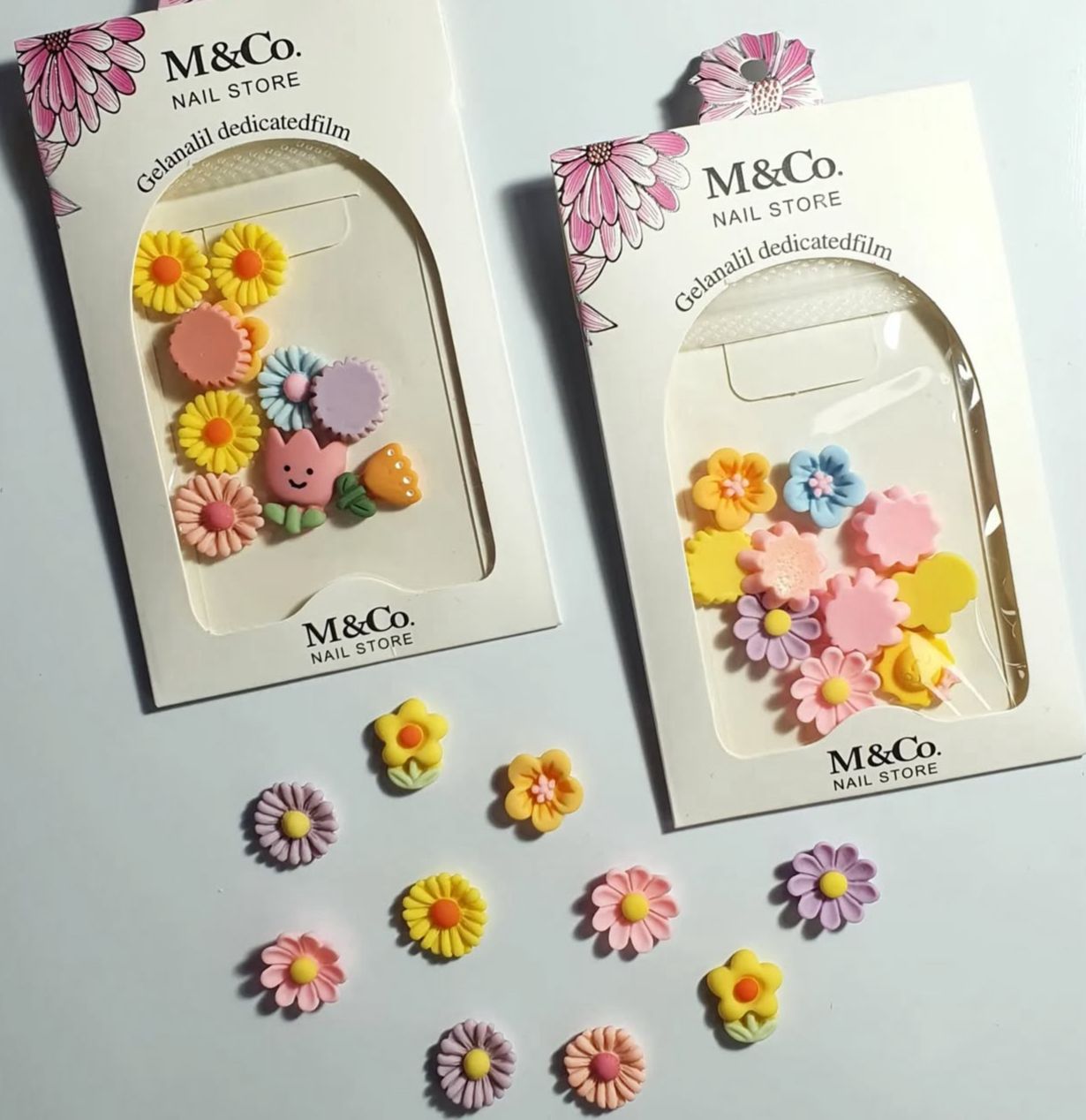 Decoraciones Florales para Uñas