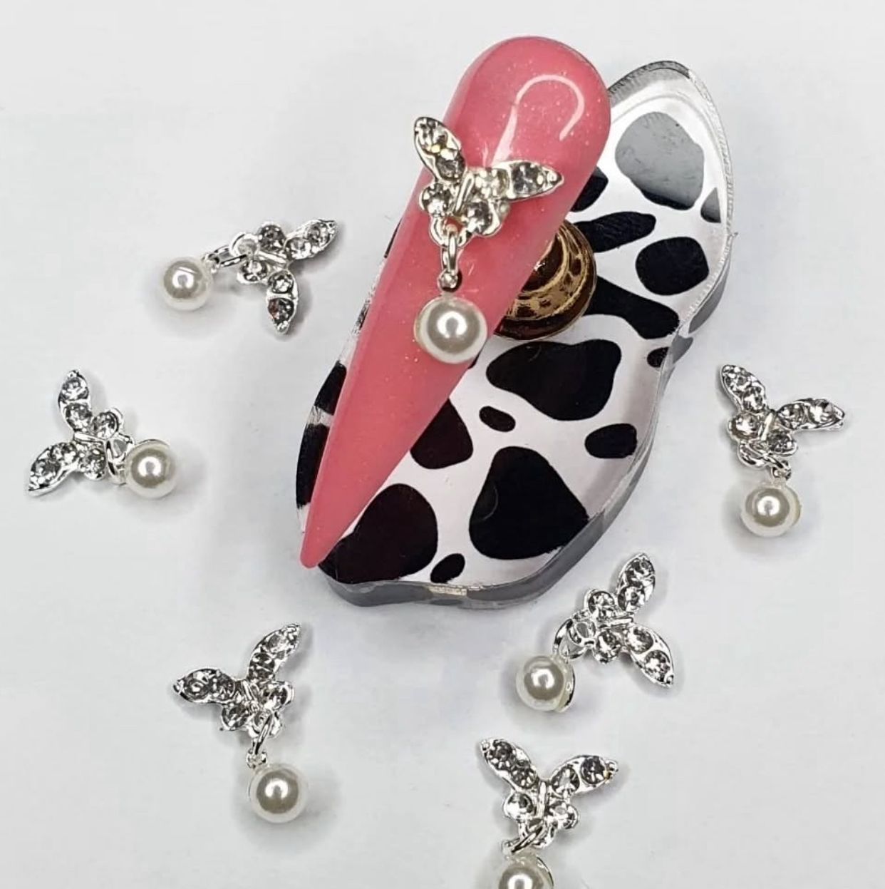 Mariposa con perla Colgante