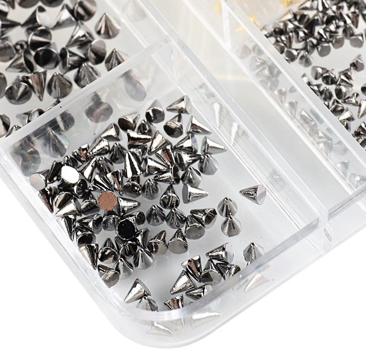 Púas Metálicas para Uñas