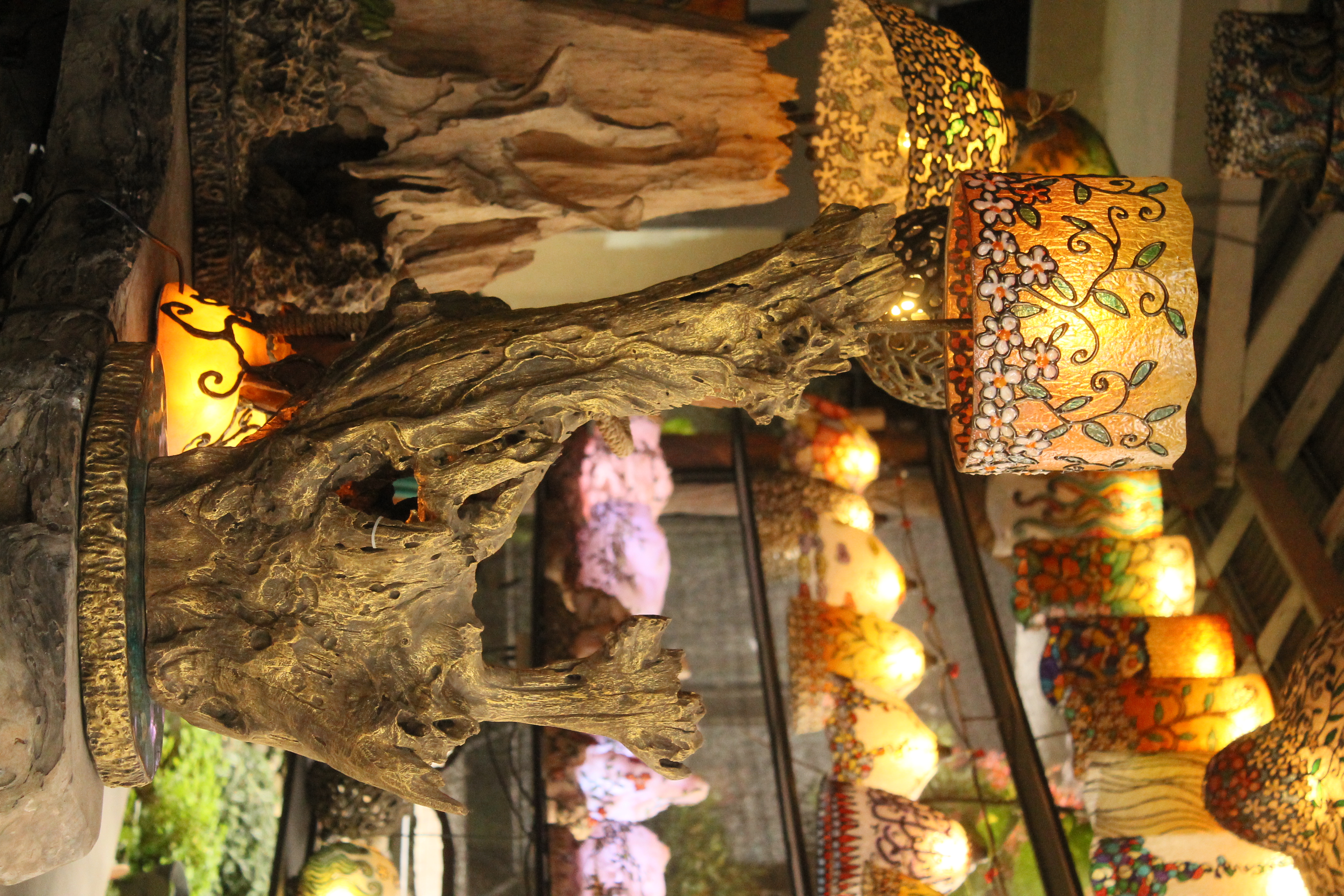 Floral Shade Wooden Table Lamp