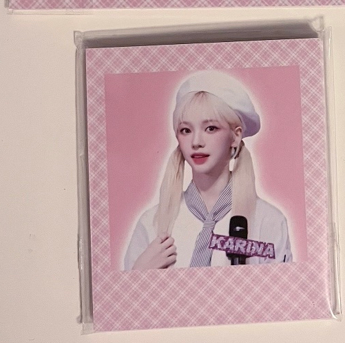Pink polaroid's | 10 cards each (same designs)