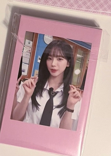 Pink polaroid's | 10 cards each (same designs)