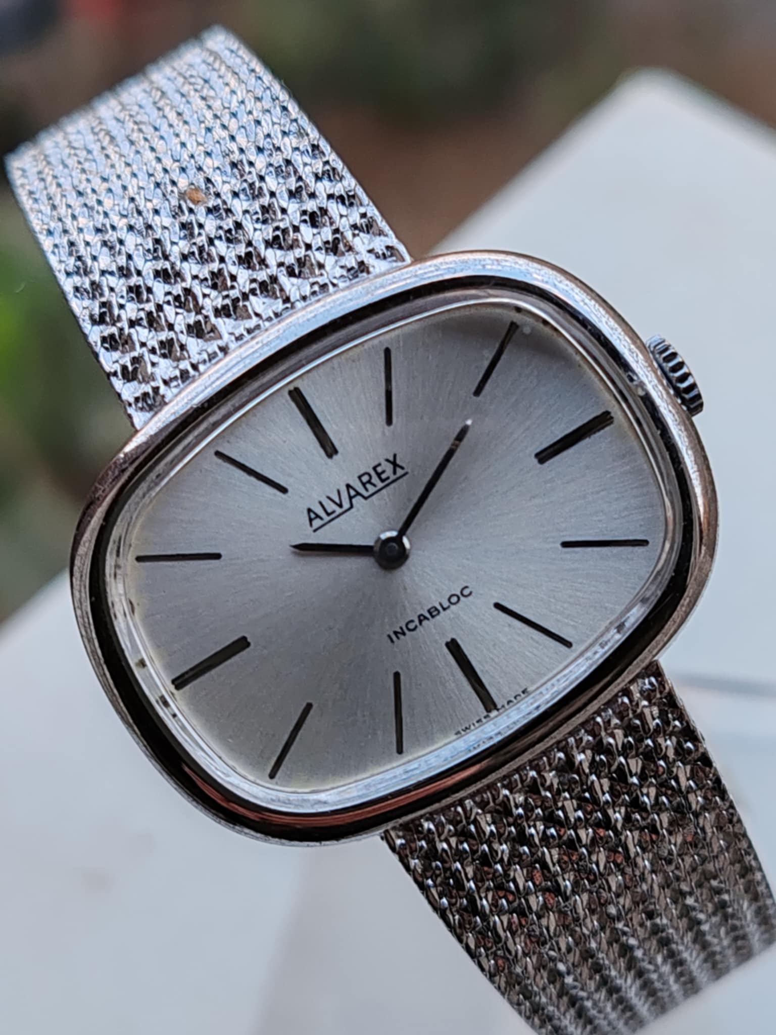 Alvarex Silver Mesh Watch