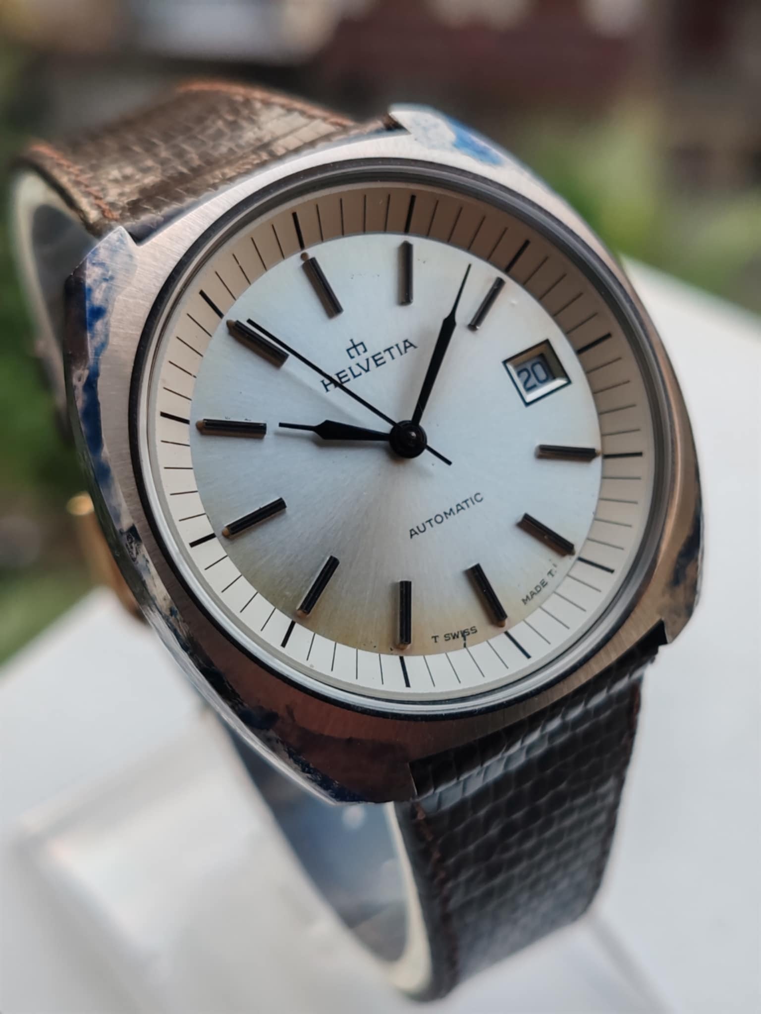 Helvetia Automatic Date Swiss White Dial 1970's