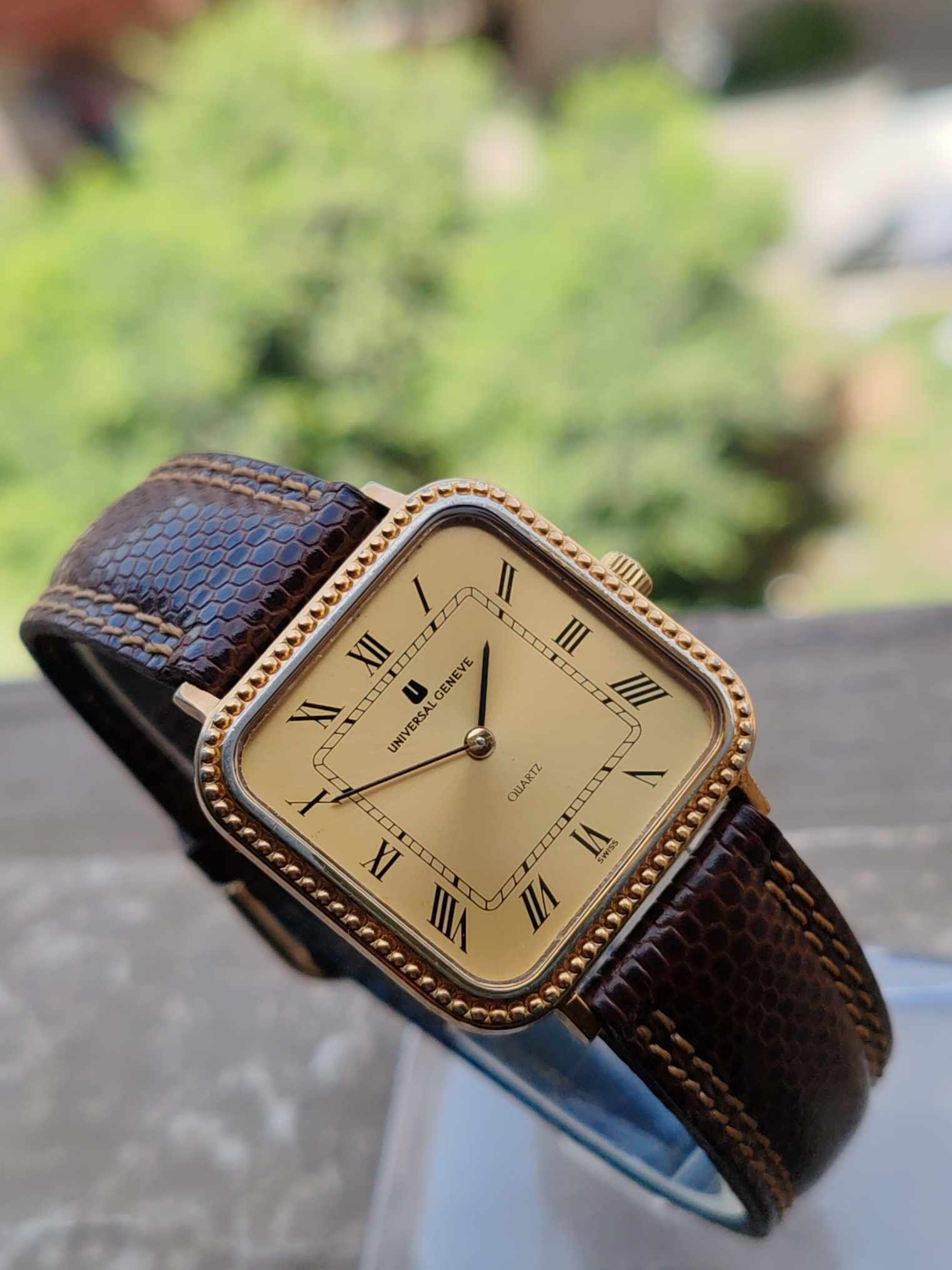 Universal Geneve Square Gold Watch