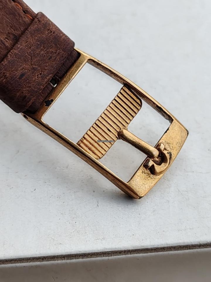 Omega Genève Geneve 136.011 (Cal. 613)