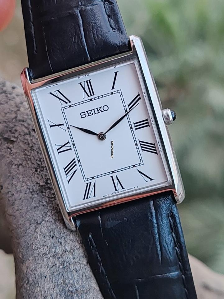 Seiko Rectangle Classic Watch