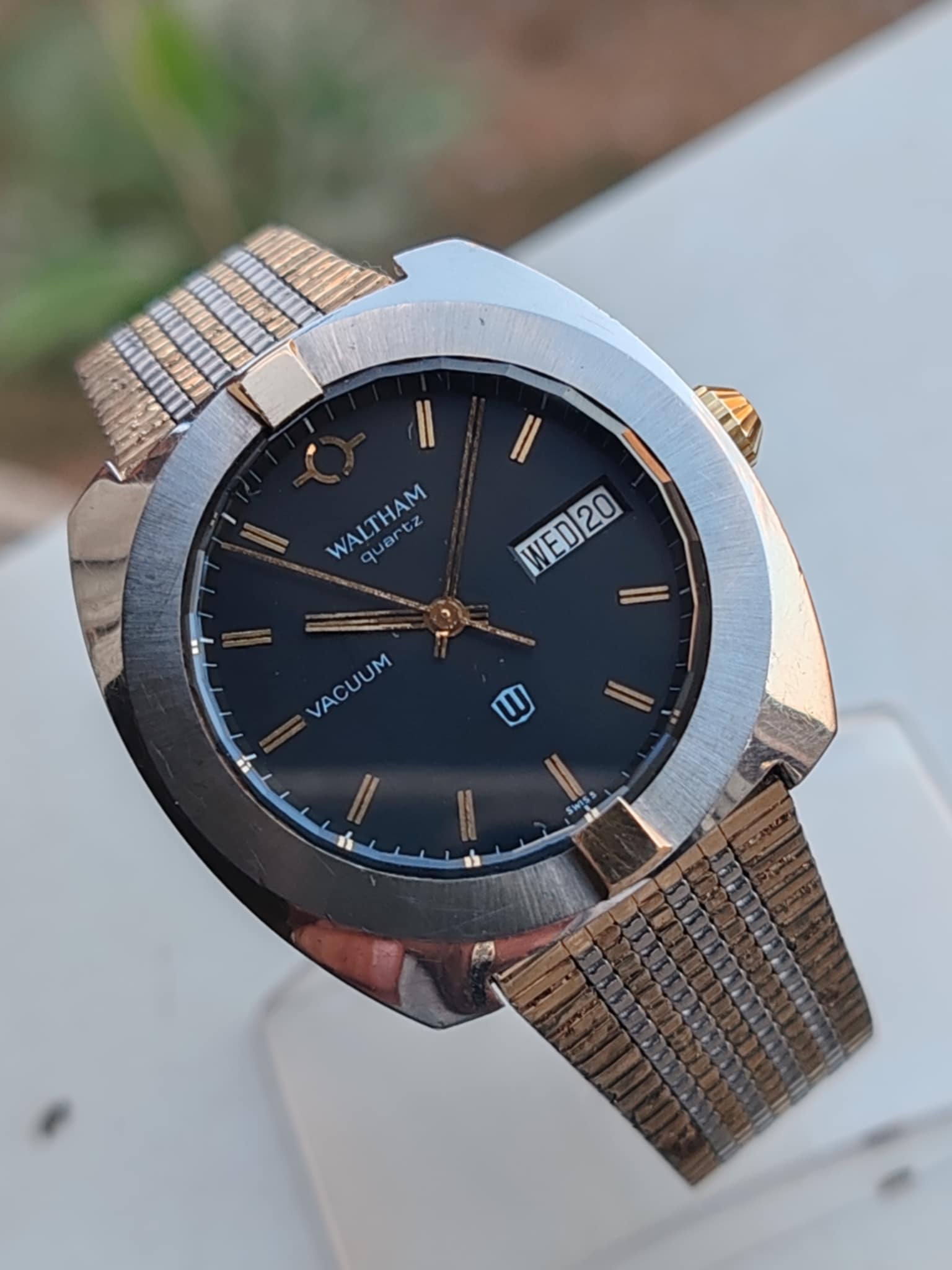 Waltham Vacuum Gold/Steel Case Vintage - Rare.