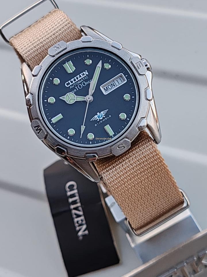 Citizen Eagle 7 Automatic 100 WR Vintage Watch
